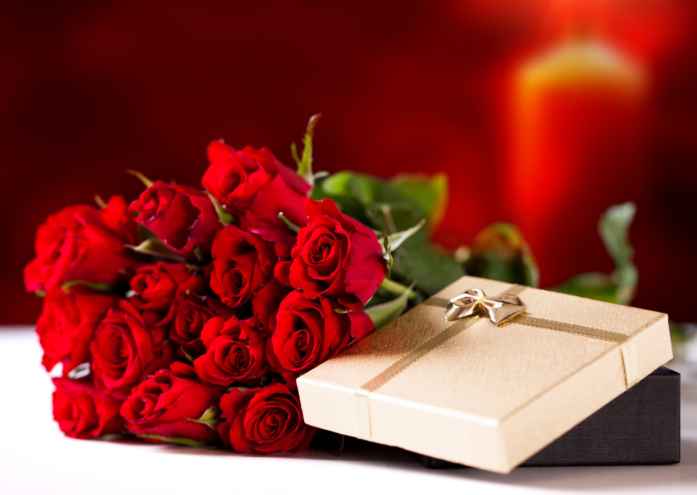 anniversary, birthday, holiday, decoration, positive emotion, valentines Day - Holiday, 2K, ring, christmas, romance, flowers, box, rose - Flower, backgrounds, HD Wallpaper