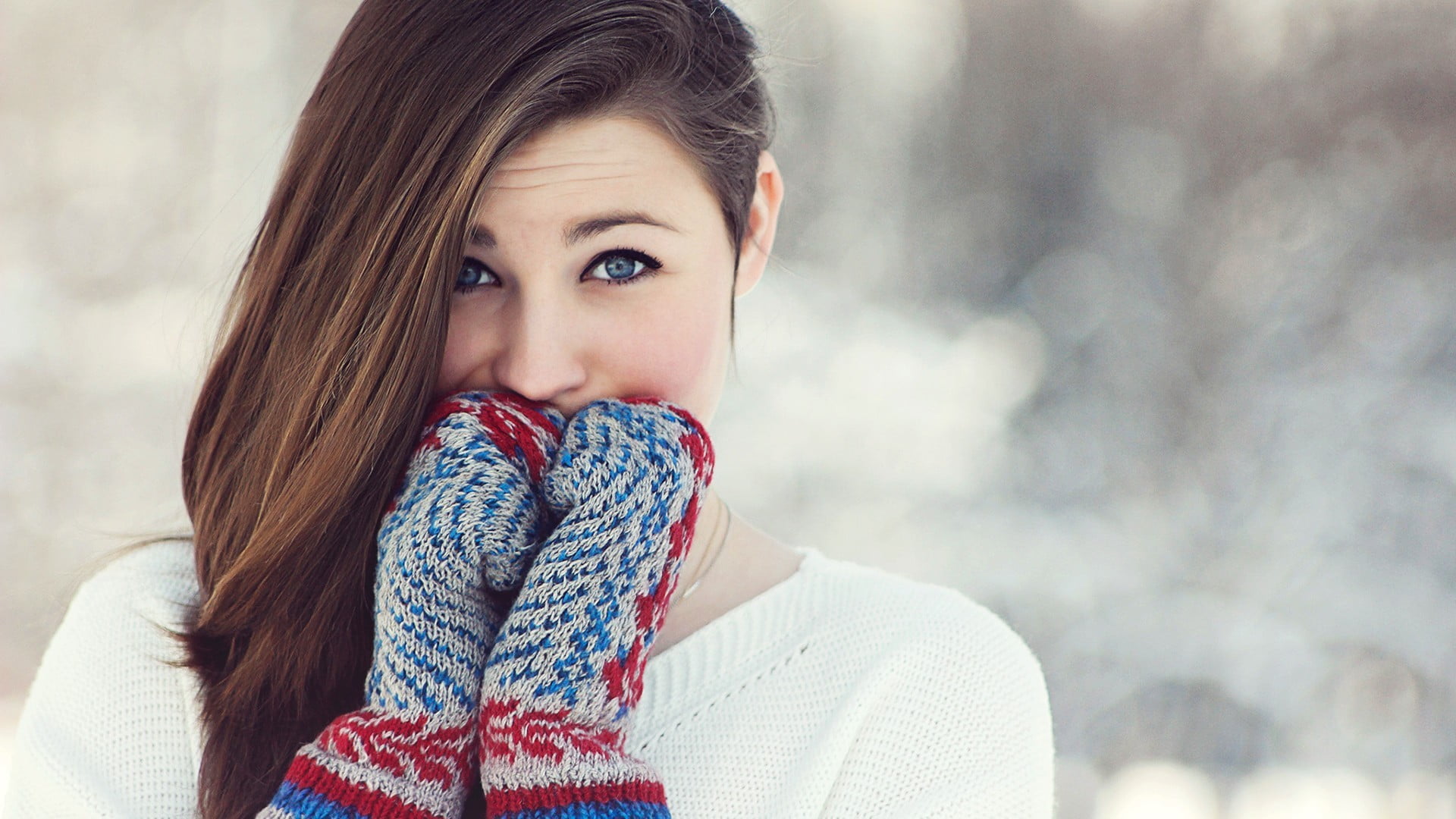 blue, lifestyles, copy Space, day, season, one Person, long Hair, winter, cold, 1080P, scarf, autumn, women, fashion, fashion Model, clothing, blue eyes, HD Wallpaper