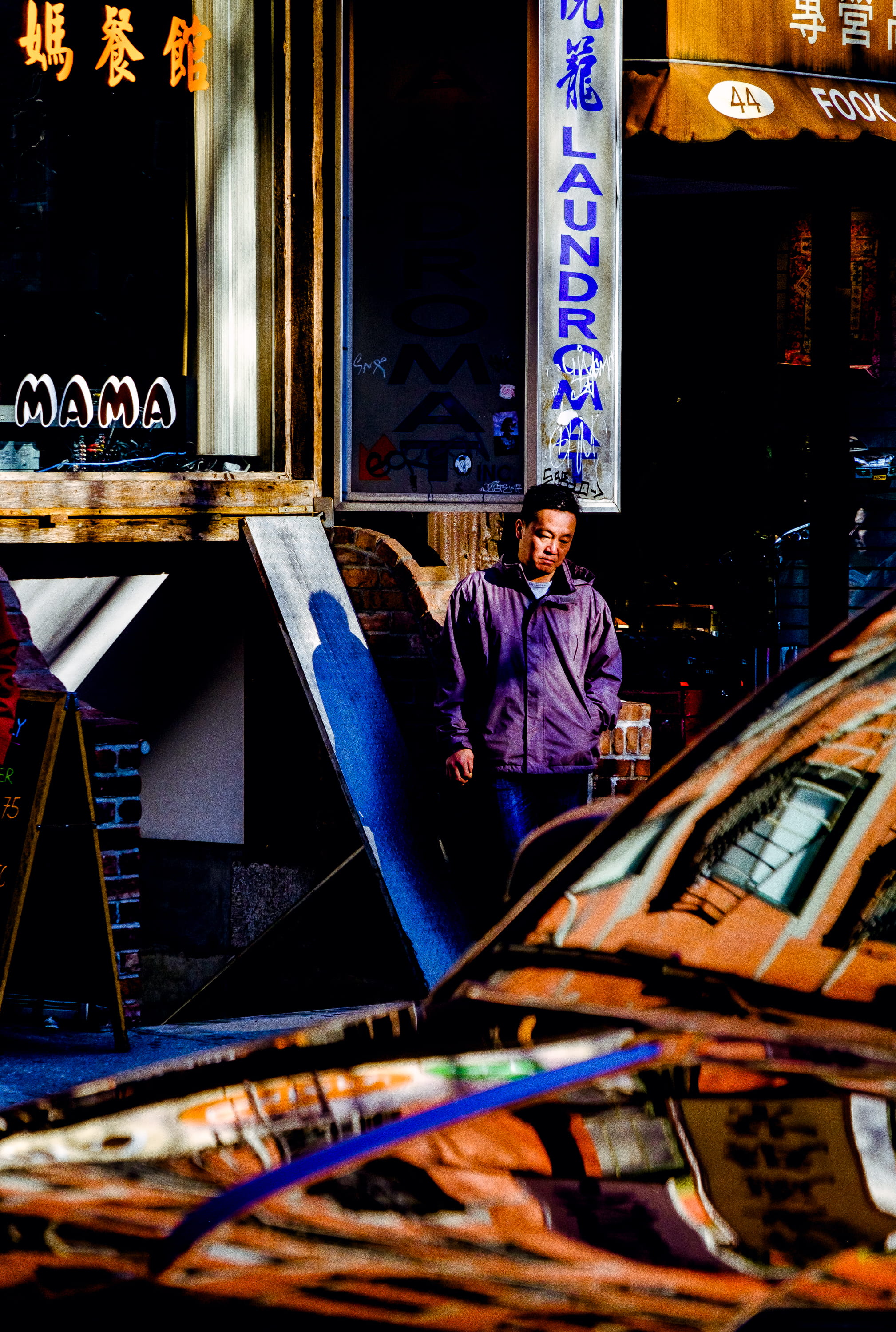 street, built Structure, daytime, men, times Square - Manhattan, transportation, traffic, shirt, car, jeans, 2K, taxi, shadow, beside, new York City, reflection, Phone HD Wallpaper