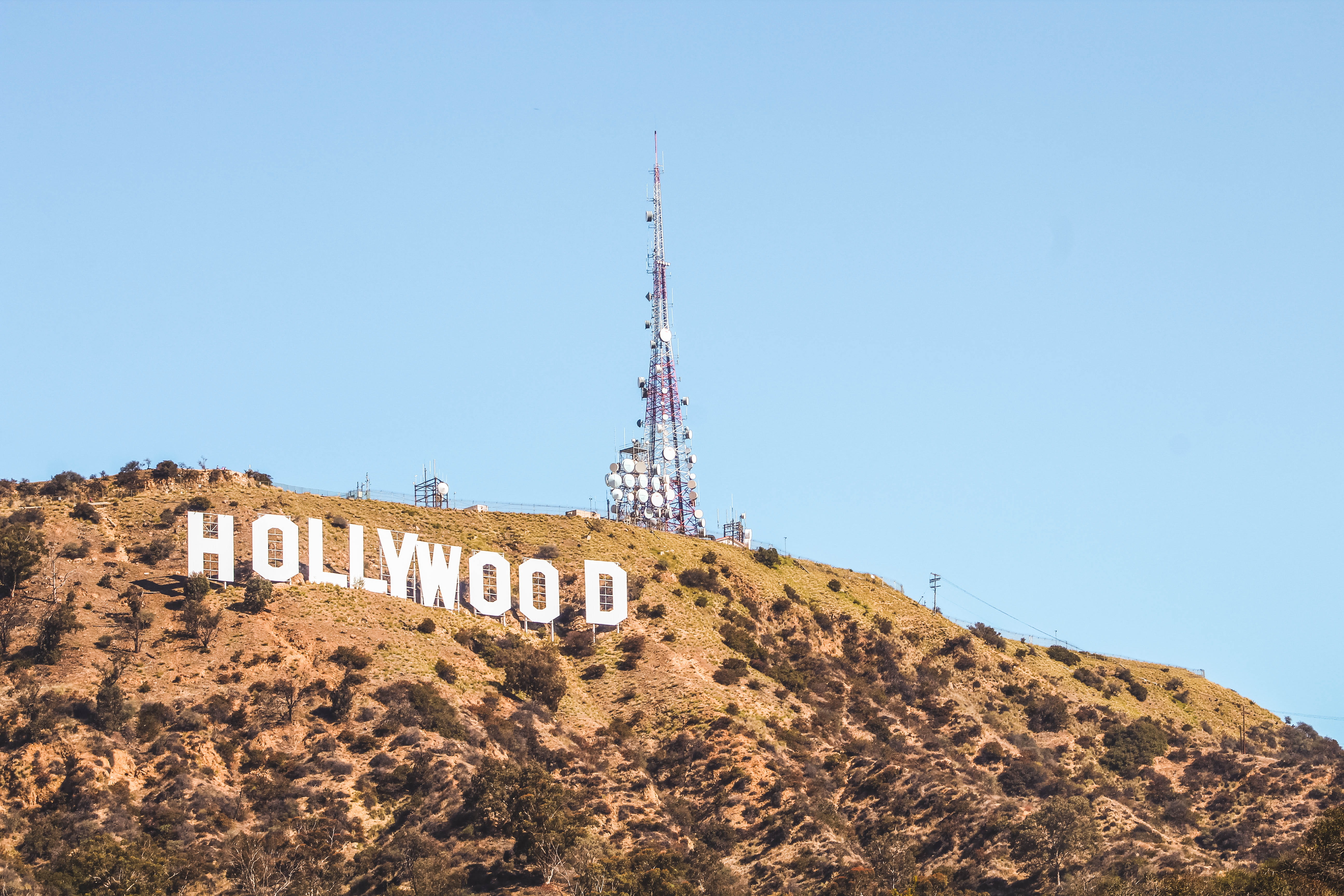 travel, clear sky, tower, hill, technology, built structure, land, 5K, nature, hollywood sign, broadcasting, architecture, los angeles, sky, no people, HD Wallpaper