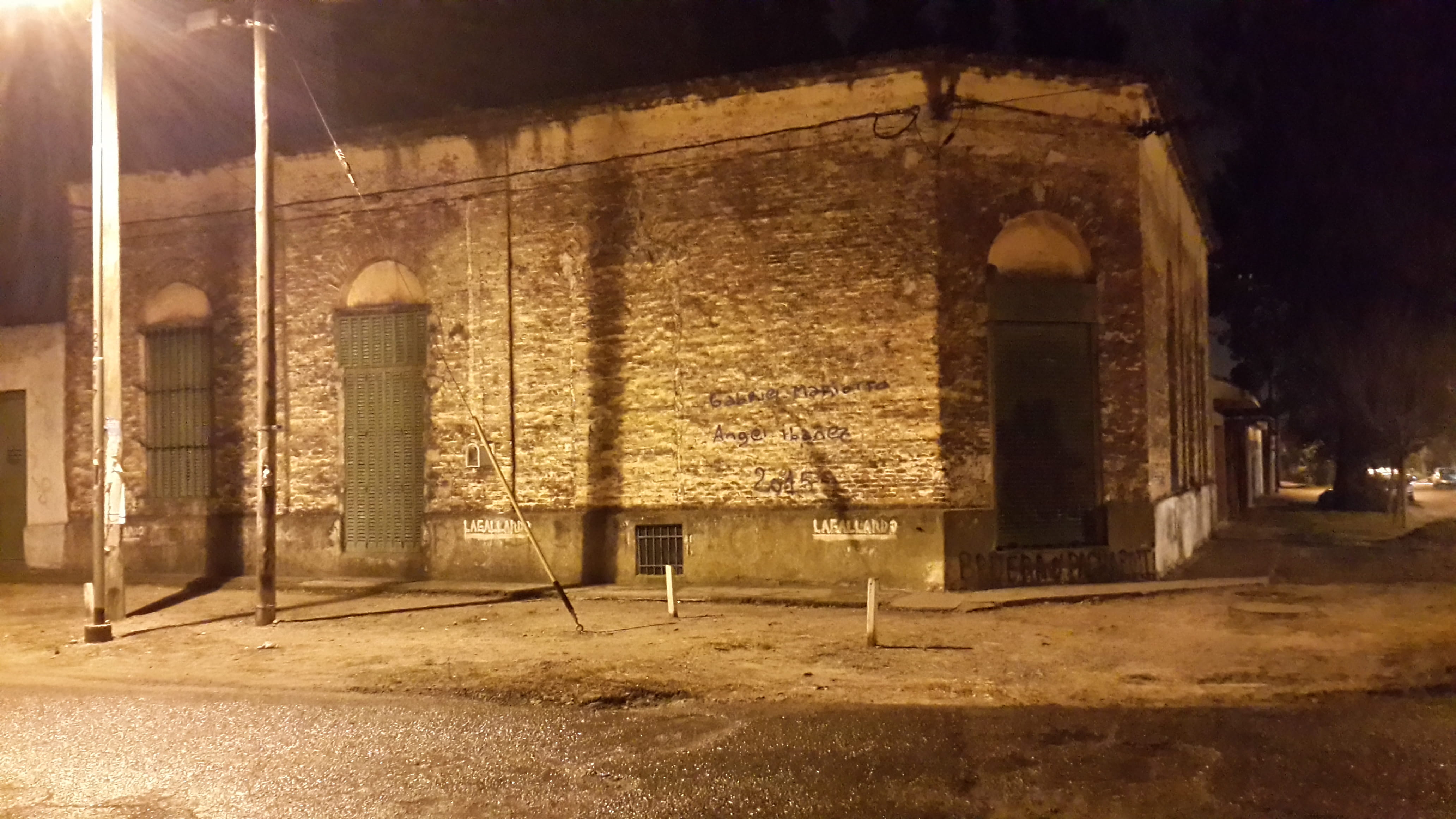 no people, history, damaged, built structure, abandoned, la plata, religion, building, corner, 4K, argentina, illuminated, night, old, bricks, house, run-down, HD Wallpaper