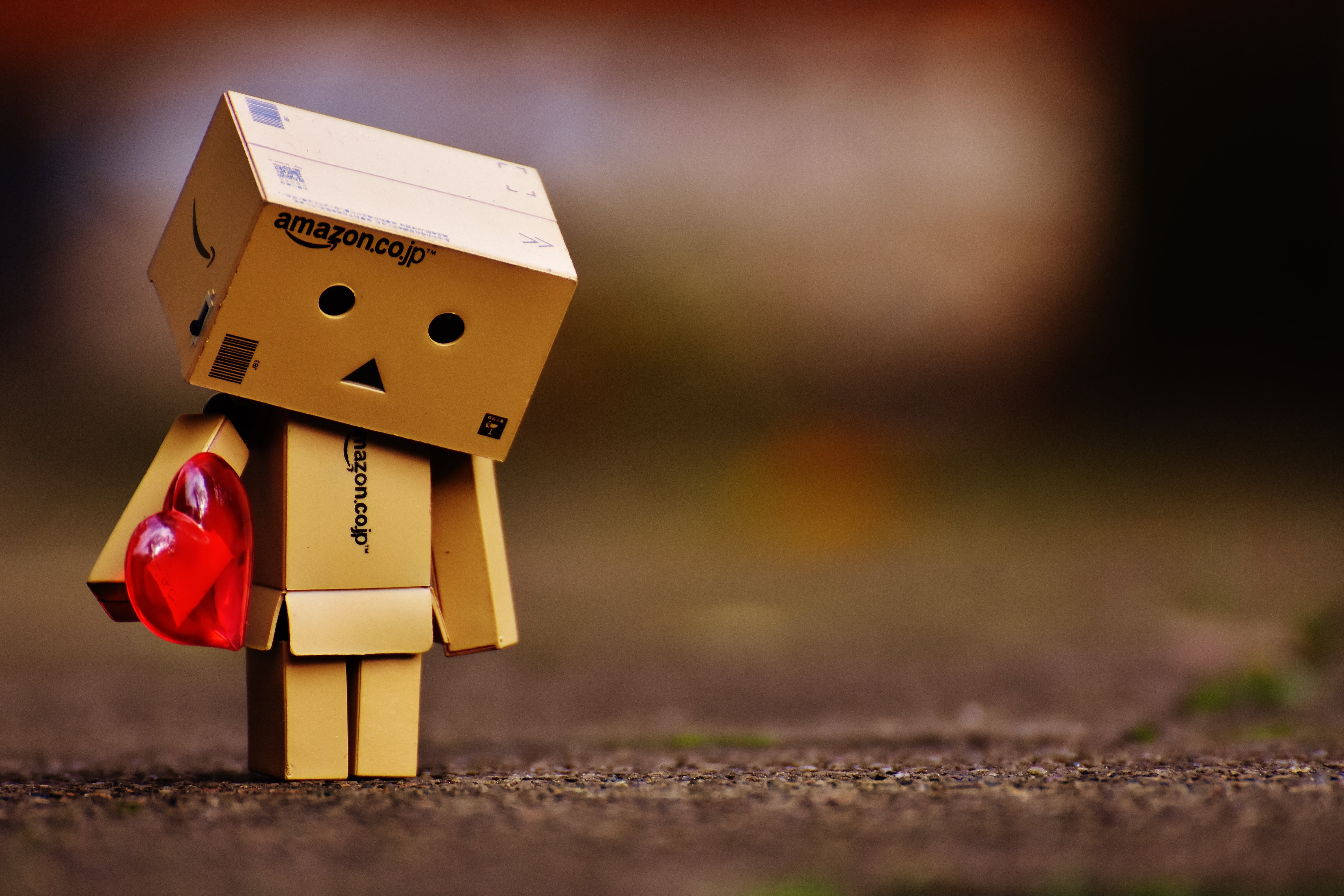representation, fun, focus on foreground, inspiration, 5K, box, love, wood - Material, table, heart, people, red, home Ownership, childhood, wooden, toy, HD Wallpaper