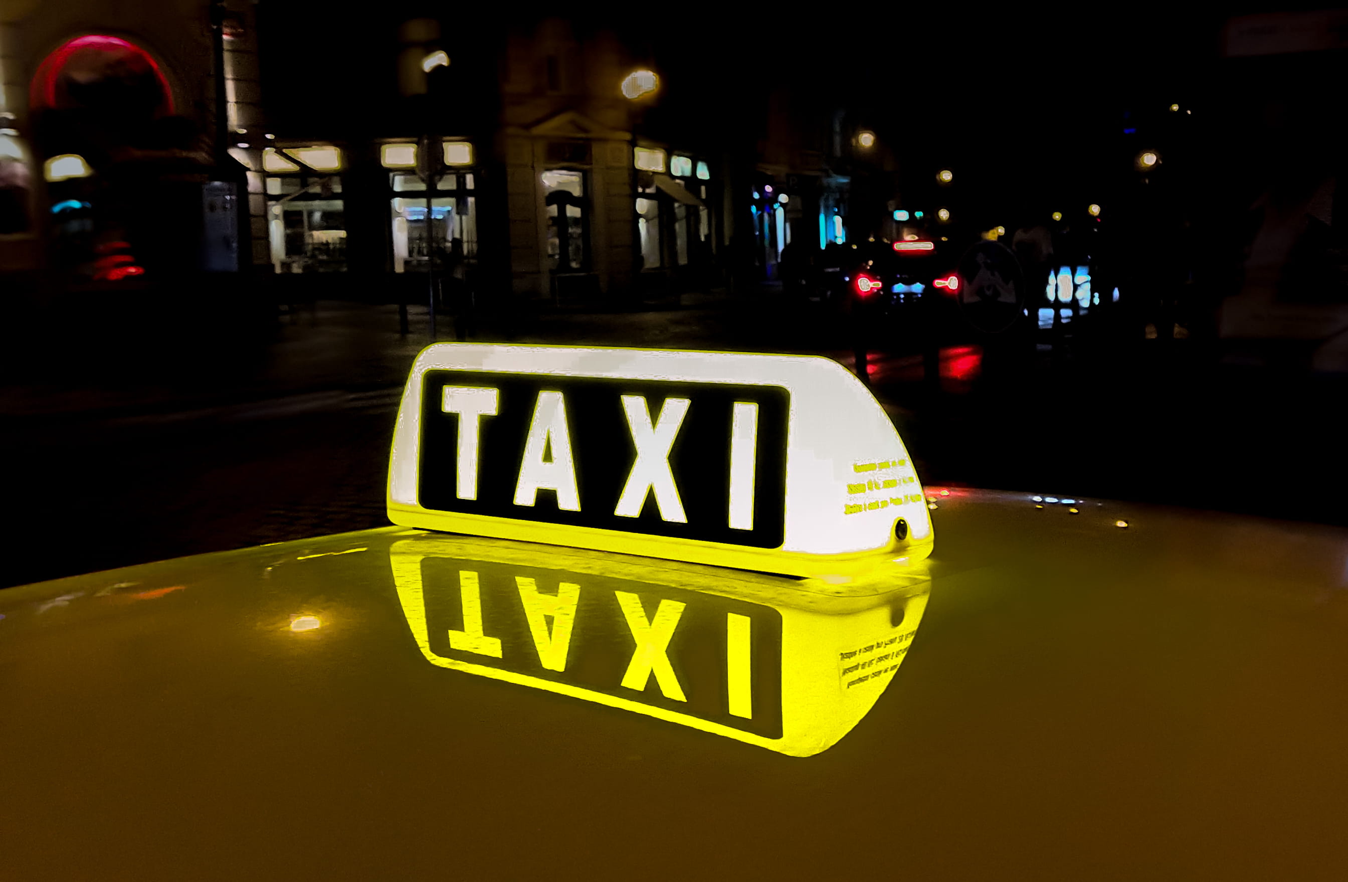 mode of transportation, message, sign, nightlife, capital letter, no people, commerce, land vehicle, 2K, taxi, western script, automobile, car, transportation system, HD Wallpaper