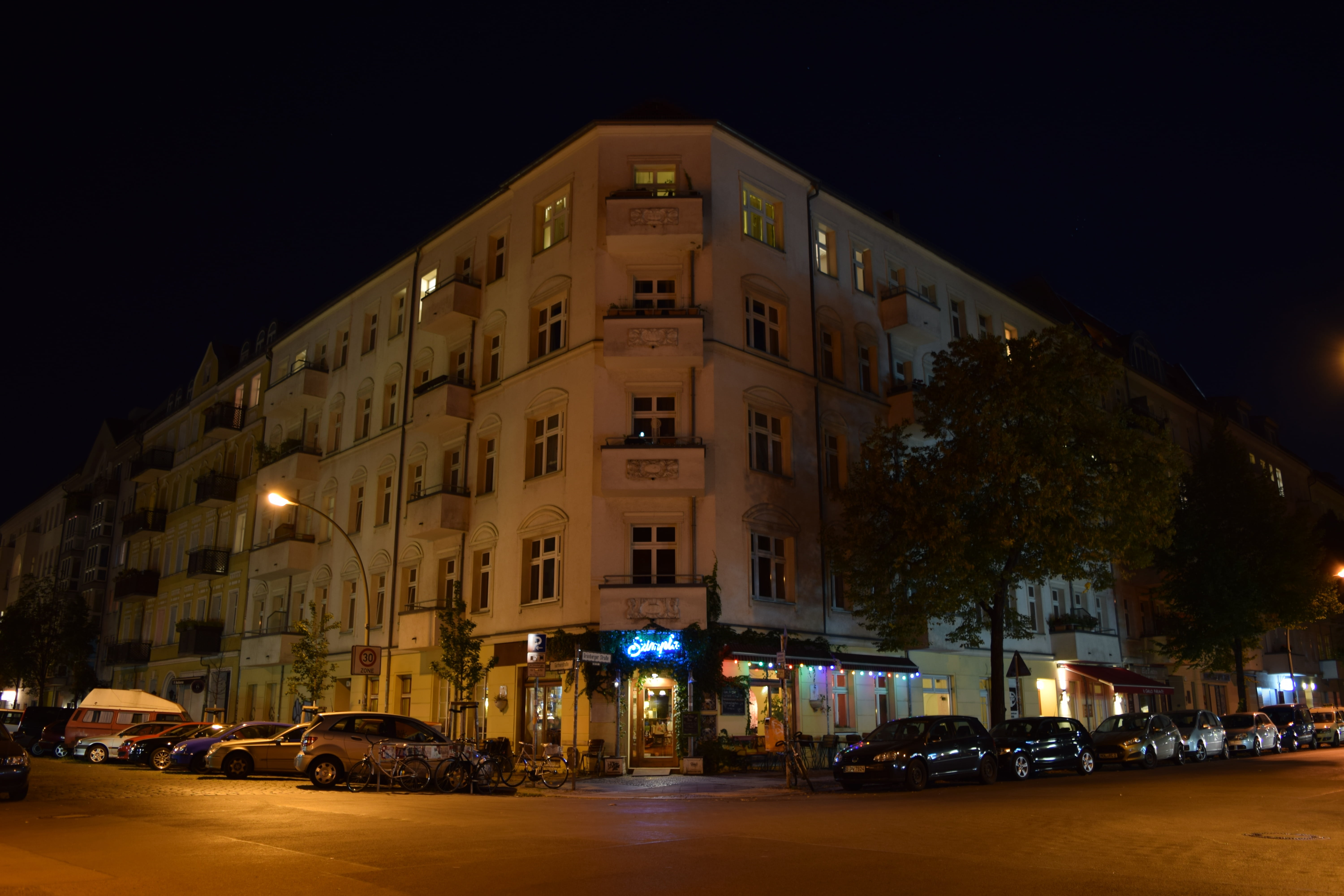 transportation, motor vehicle, residential district, sky, road, illuminated, night life, building exterior, scene, 5K, capital, street, architecture, berlin, HD Wallpaper
