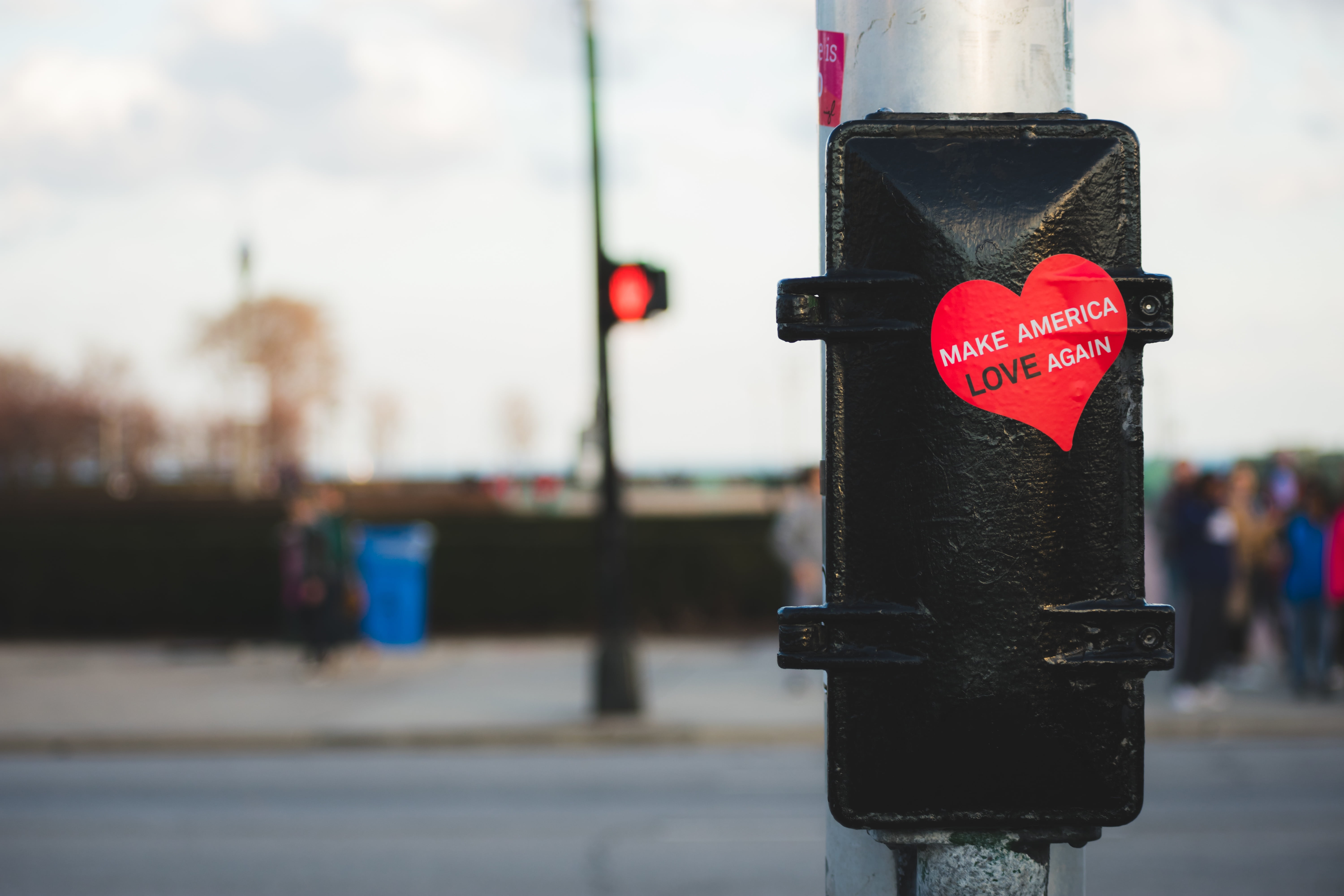 lights, make, guidance, road, pole, transportation, focus on foreground, sign, metal, heart shape, message, america, danger, love, people, urban, red light, HD Wallpaper