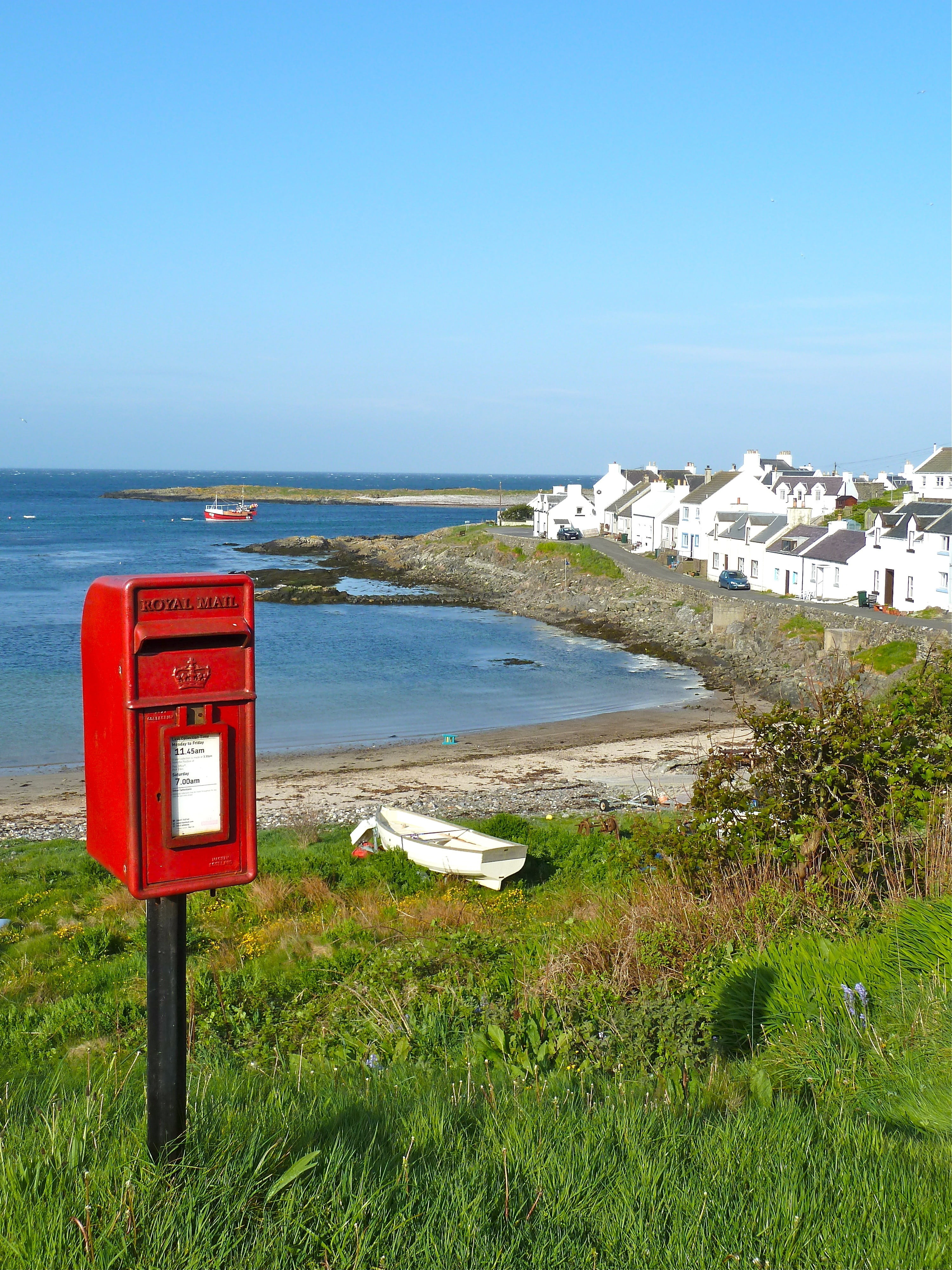 sky, pay phone, correspondence, horizon, letter, letterbox, post box, deliver, postal, 4K, communication, connection, county, land, mail, scotland, day, Phone HD Wallpaper