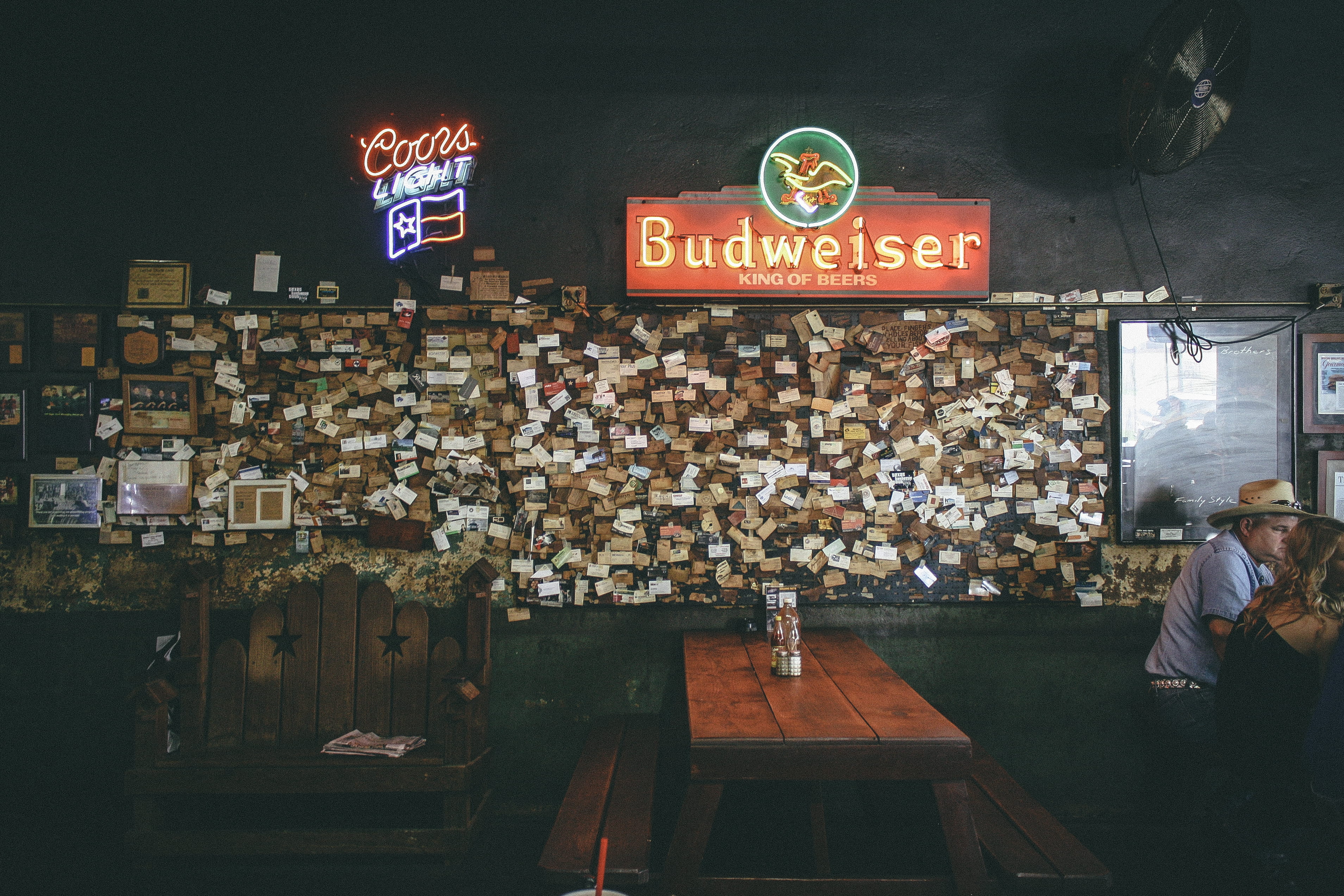 2K, communication, business, group of people, old, night, furniture, dark, table, for sale, bbq, illuminated, retail, food, architecture, restaurant, food and drink, HD Wallpaper