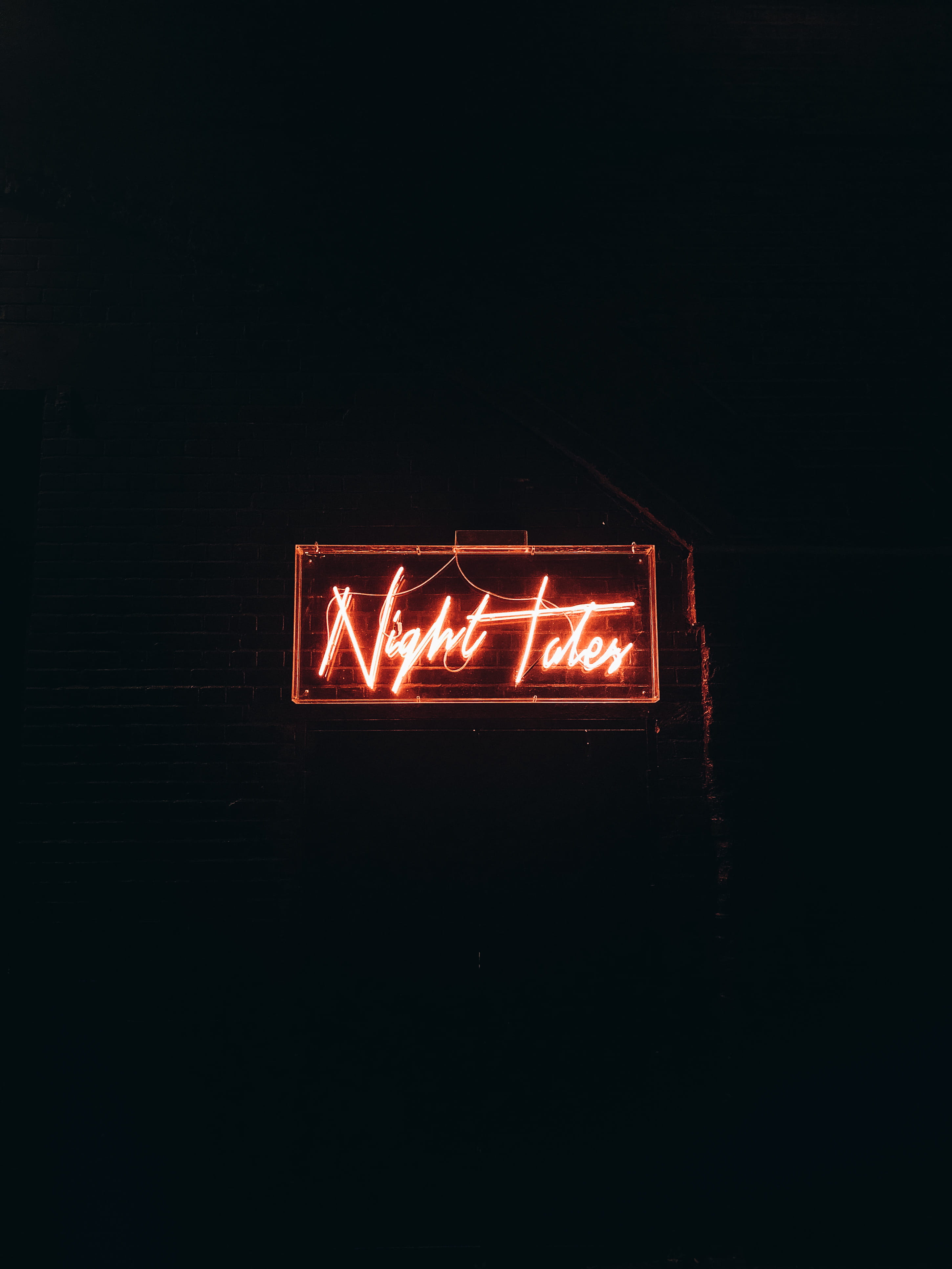 photo, text, communication, night, neon, design, evening, black background, red, arrow symbol, neon sign, sign, western script, signage, capital letter, Phone HD Wallpaper