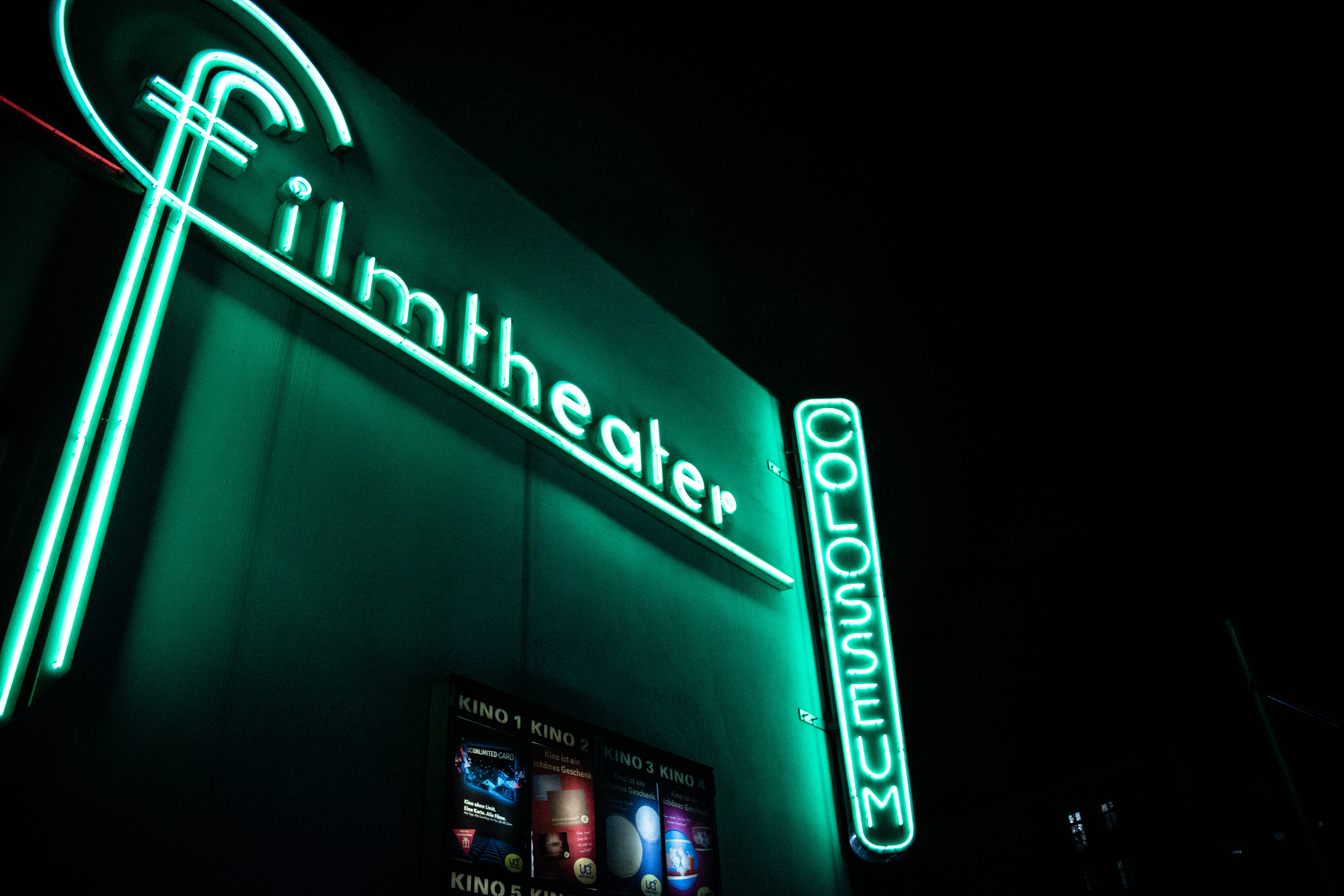 electronics, 5K, room, urban, light, communication, night, illuminated, business, nightlife, commercial sign, office building, building, neon, filmheater, HD Wallpaper
