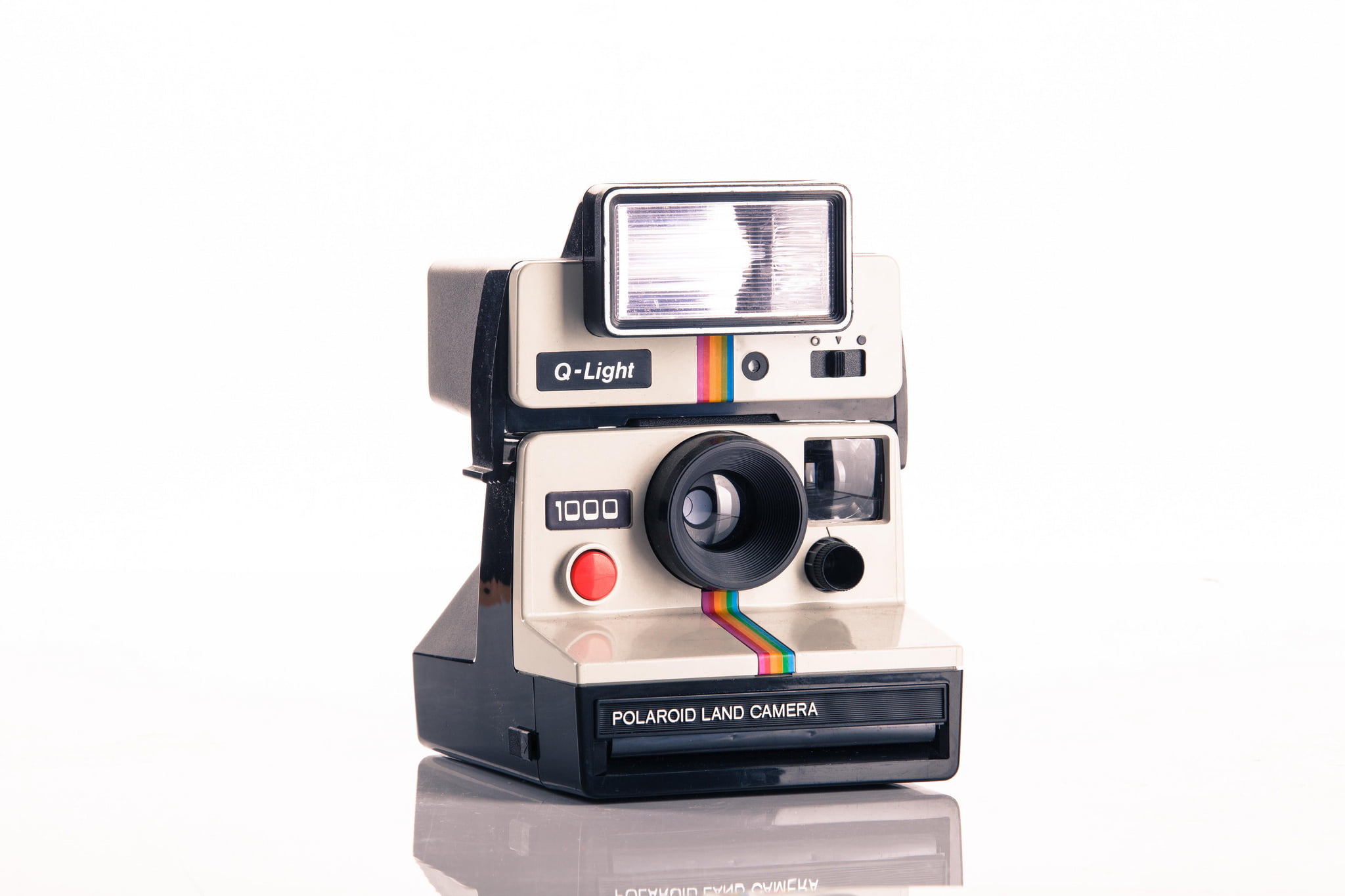 classic, camera - Photographic Equipment, no People, indoors, retro Styled, photographic Equipment, white, single Object, white background, lens - Optical Instrument, HD Wallpaper