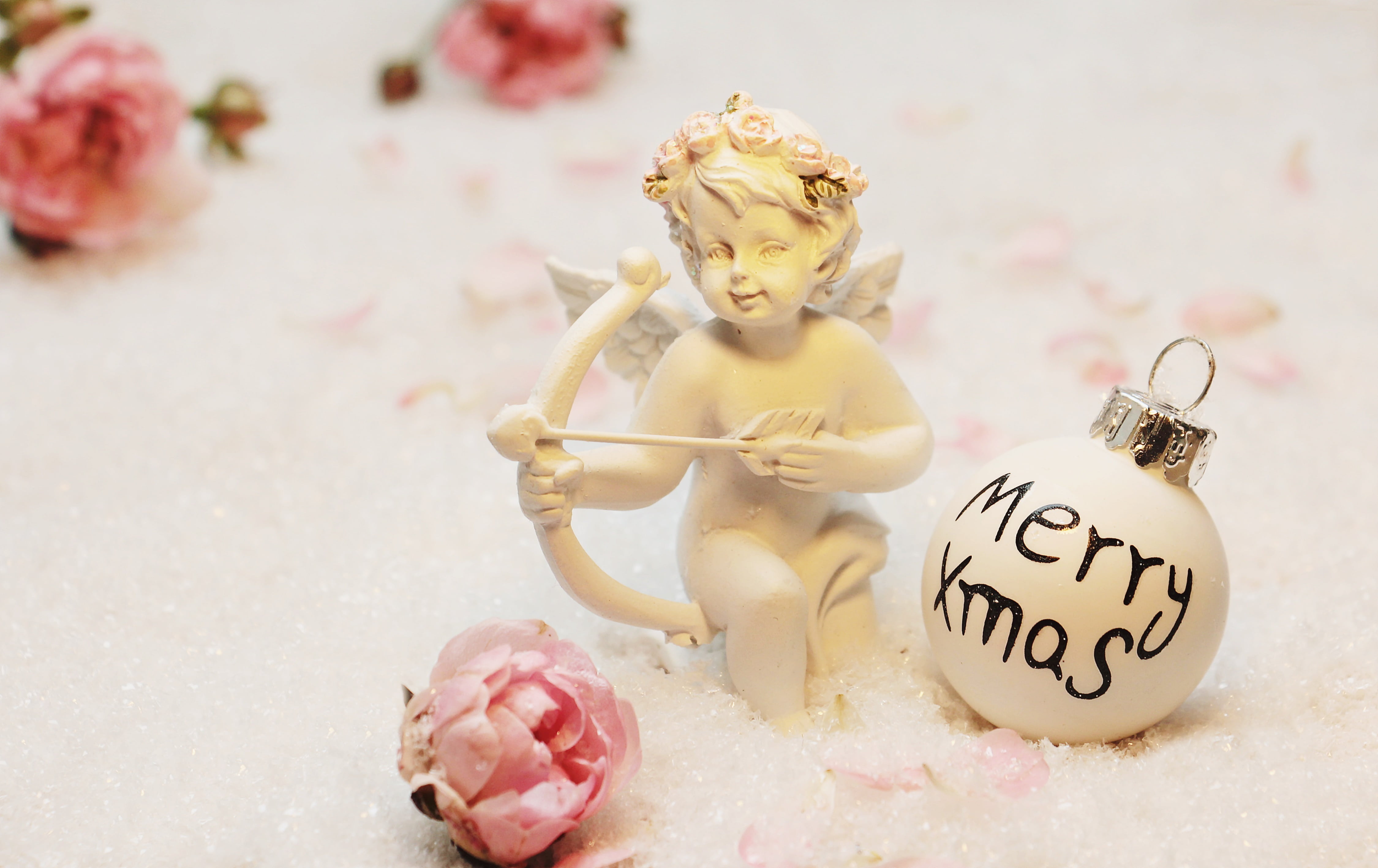 ceramic, snow, figure, food, 4K, amor, art and craft, celebration event, christmas, human representation, luck, holiday, sweet food, female likeness, male likeness, HD Wallpaper