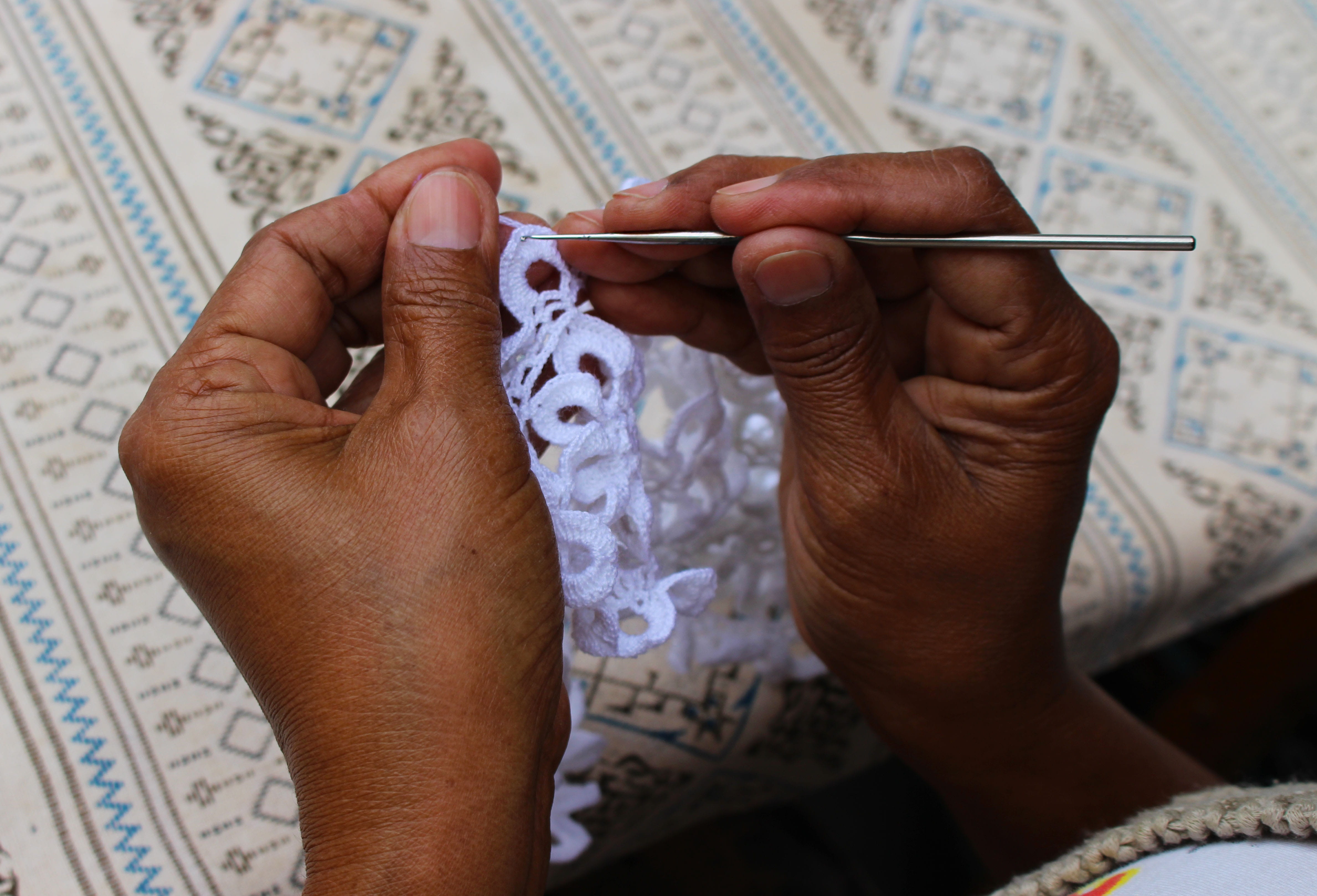 photo, holding, thread, wealth, high angle view, white, diy, handmade, pattern, fabric, floral, focus on foreground, decoration, hands, one Person, knit, HD Wallpaper