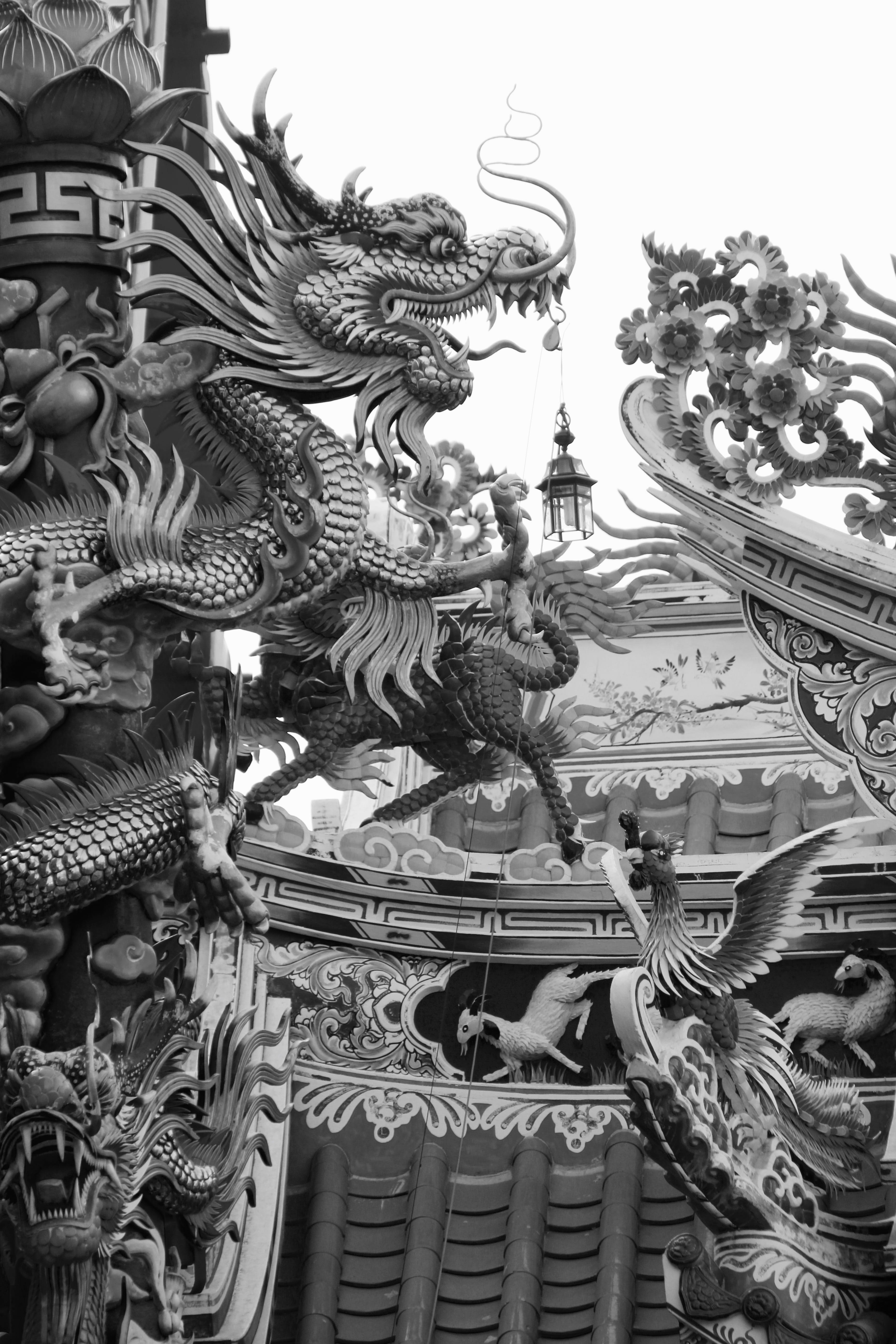 ornament, decoration, spirituality, sculpture, ornate, Bangkok, outdoors, day, Thailand, animal representation, Temple, Roof, sky, carousel, no people, Phone HD Wallpaper