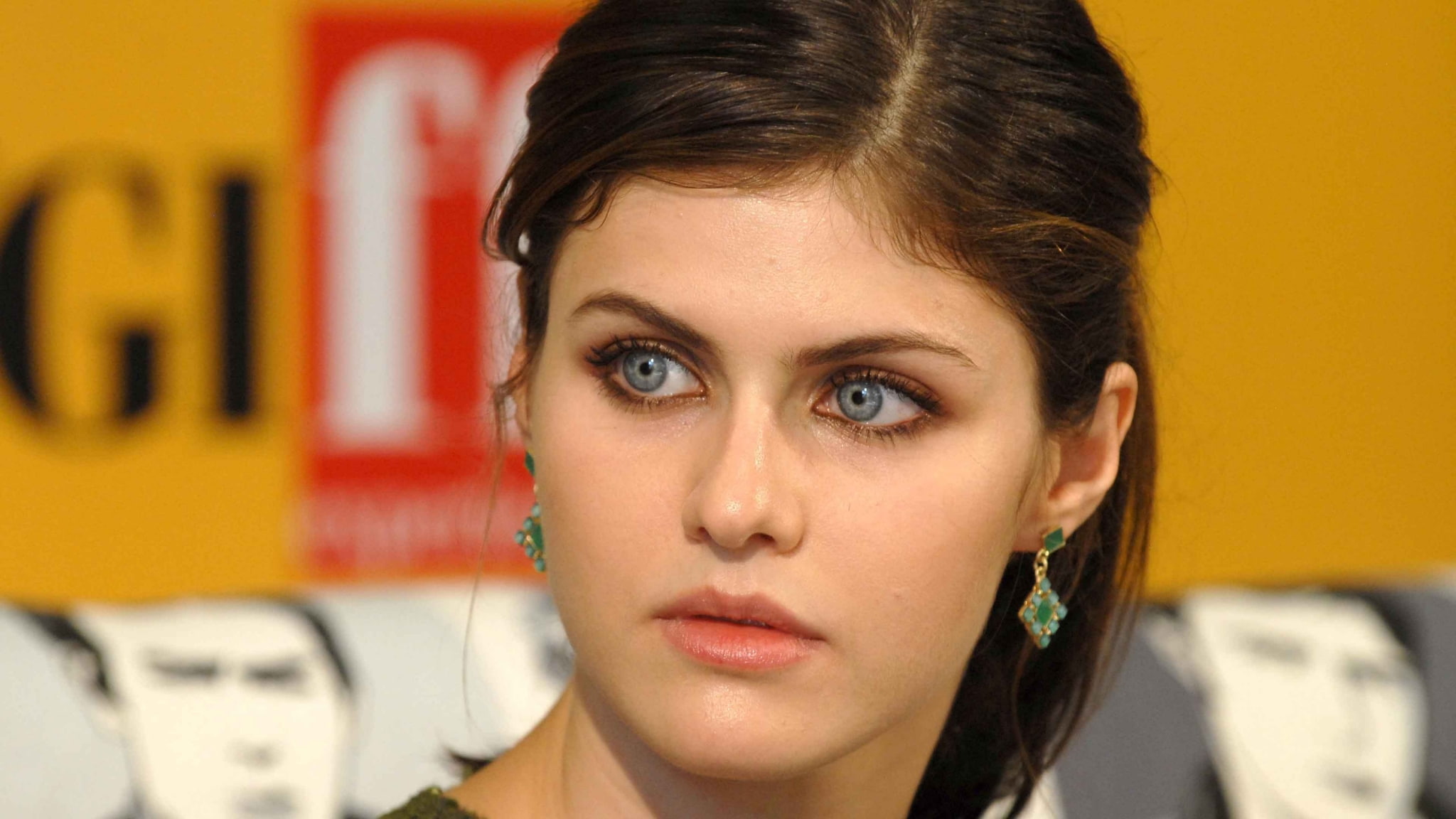 emotion, headshot, beauty, women, hair, people, hairstyle, aggression, adult, close-up, young adult, fashion, depression - sadness, alexandra daddario hd widescreen  for desktop, HD Wallpaper