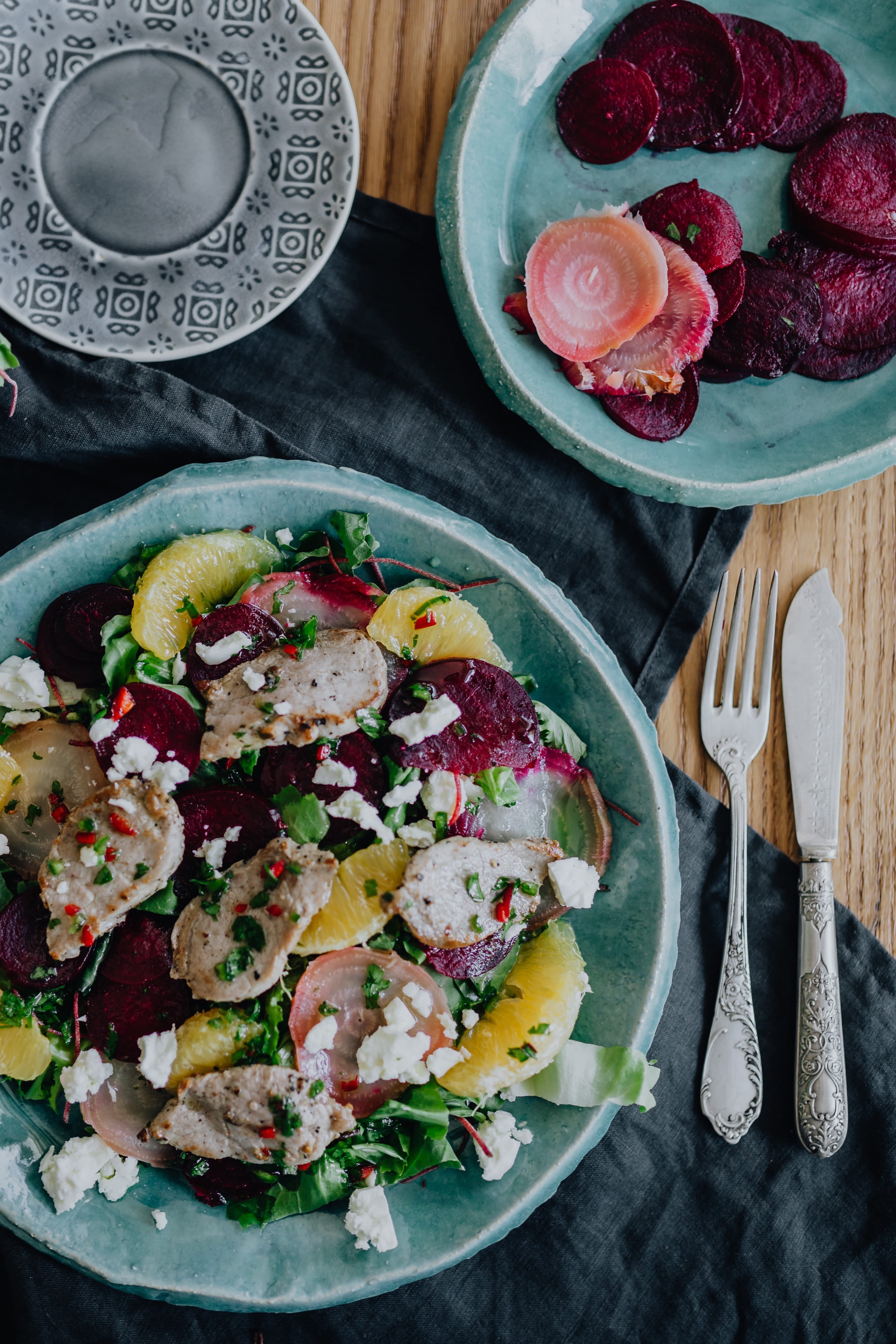 crockery, vegetables, meal, ready-to-eat, high angle view, freshness, table, garnish, directly above, fit, meat, glass, herb, kitchen utensil, food, healthy eating, Phone HD Wallpaper
