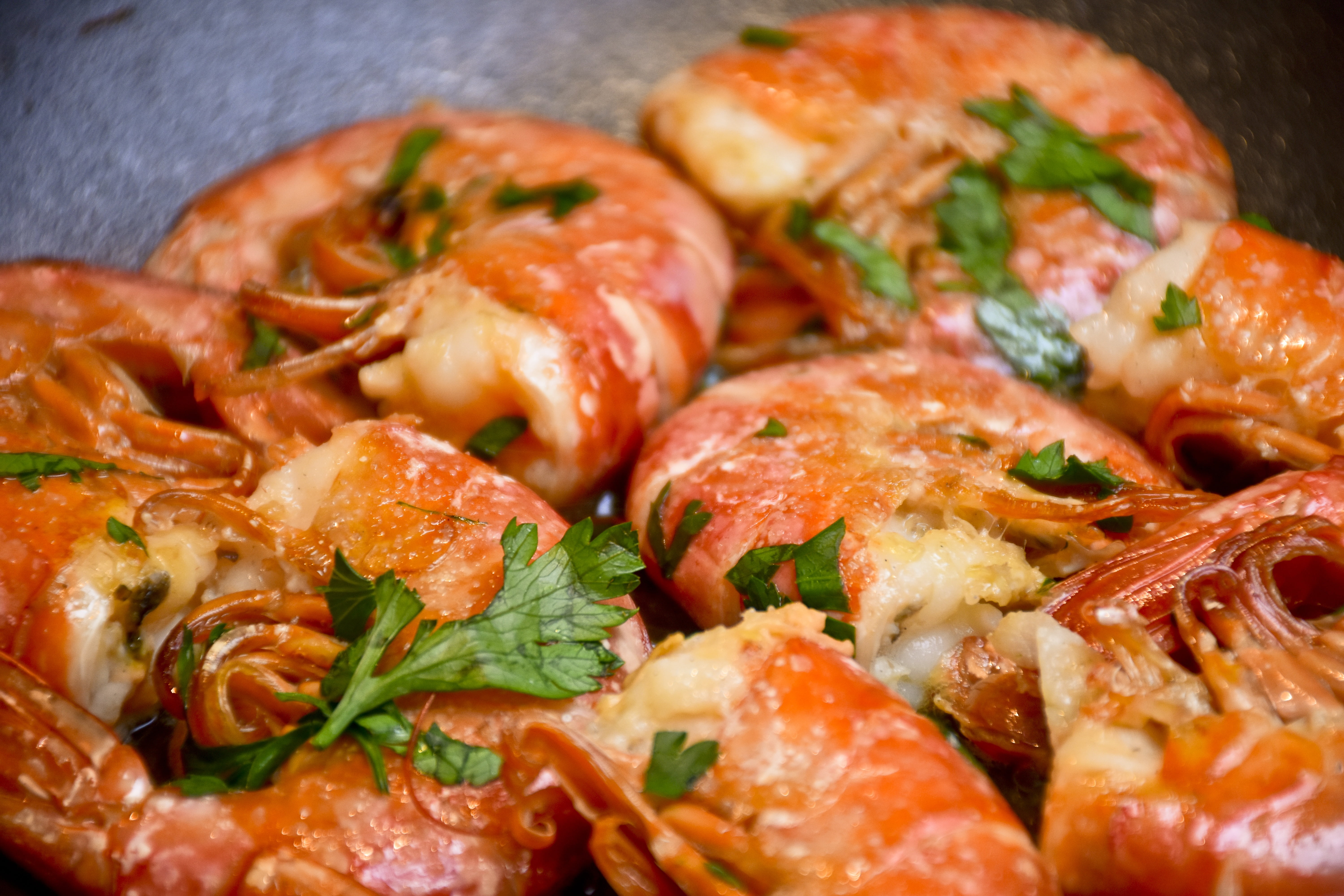 food and drink, pizza, healthy eating, 5K, cooked, freshness, selective focus, close-up, vegetable, yummy, indoors, wellbeing, italian food, coriander, HD Wallpaper