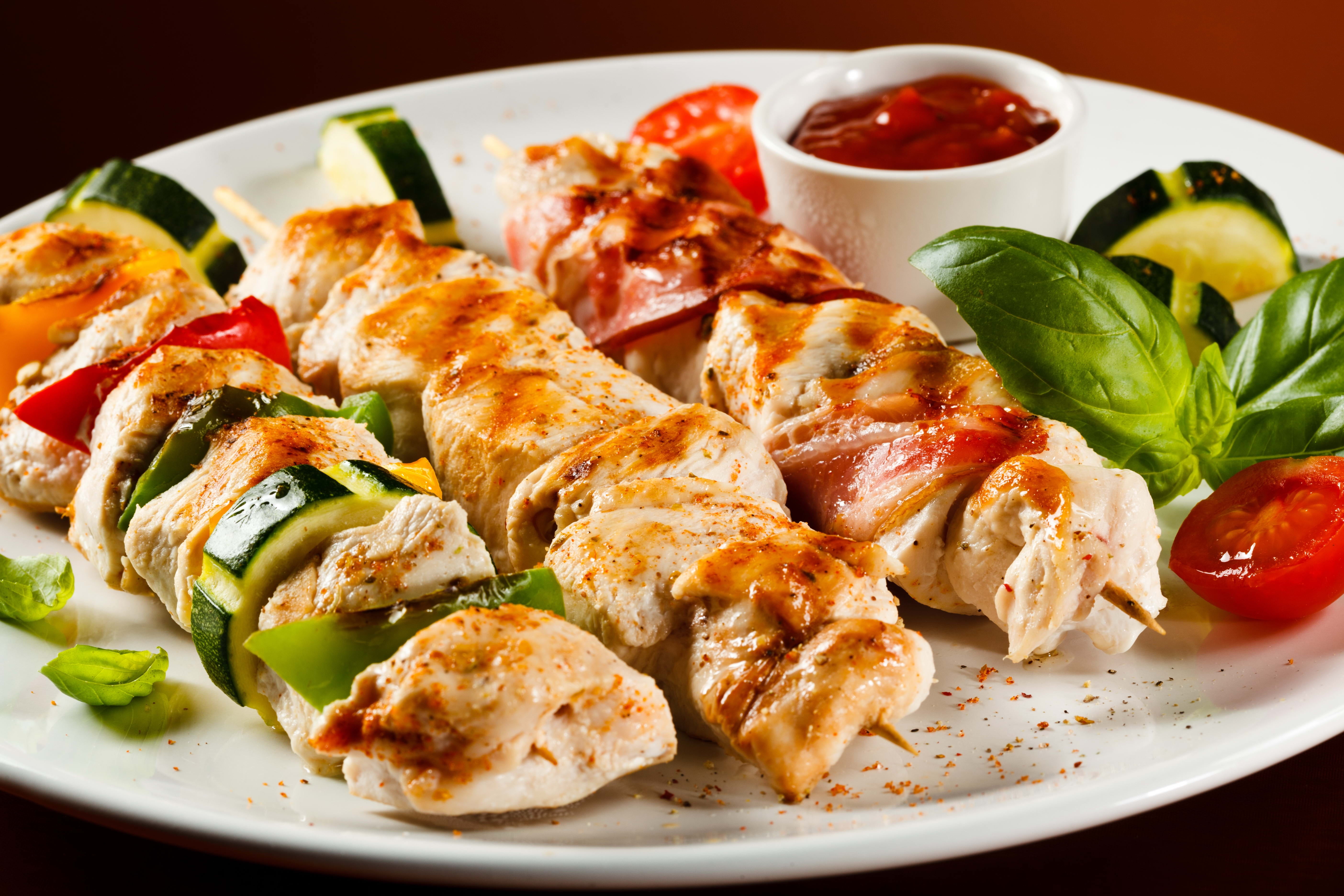 savory Sauce, spice, studio Shot, heat - Temperature, cultures, fruit, appetizer, restaurant, roasted, vegetable, slice, serving size, meat, indoors, no People, HD Wallpaper