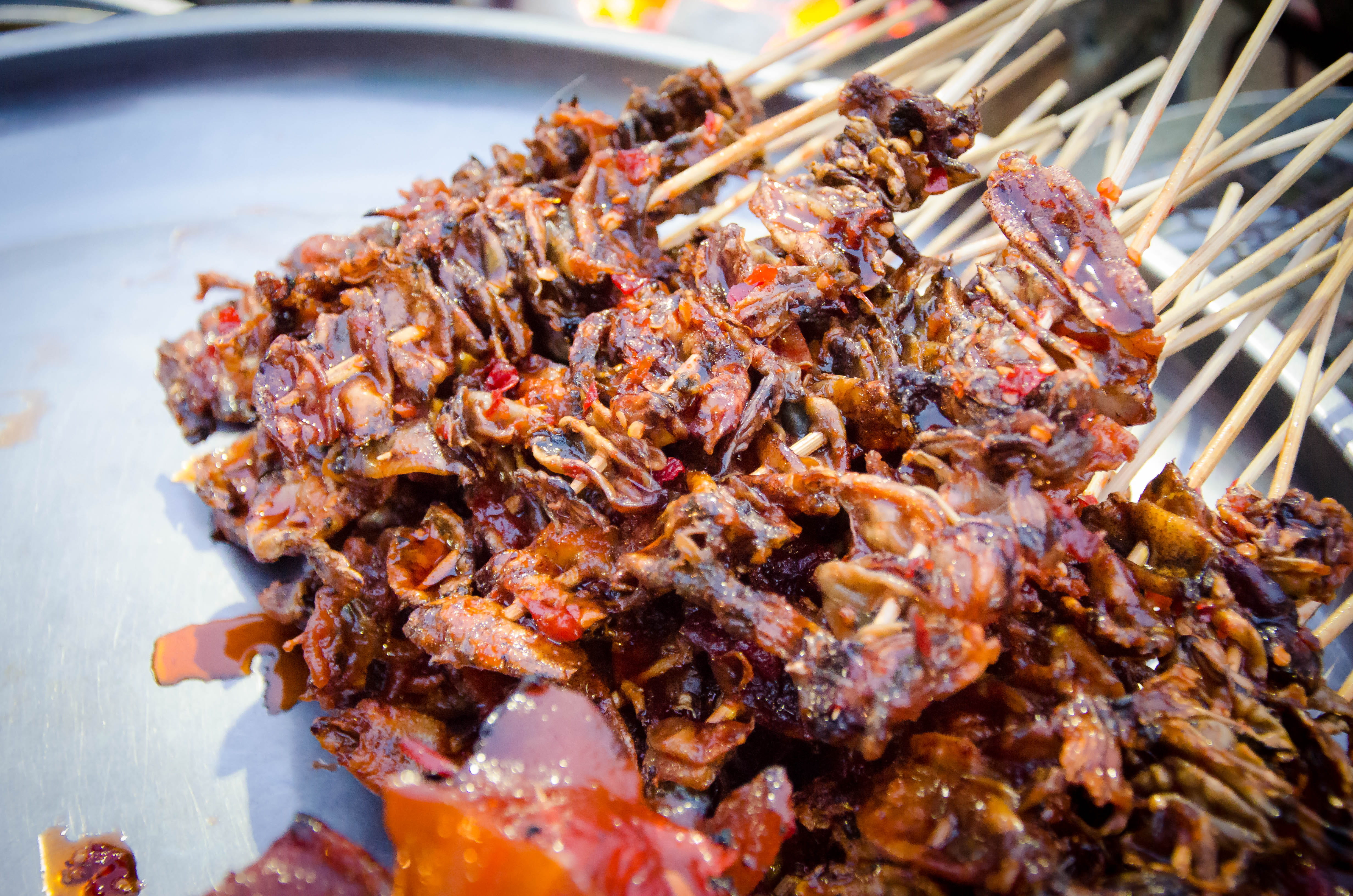 meat, high angle view, healthy eating, wellbeing, barbecue, freshness, grilled, 4K, dinner, no people, indoors, food, animal themes, thai, crisp, street food, HD Wallpaper