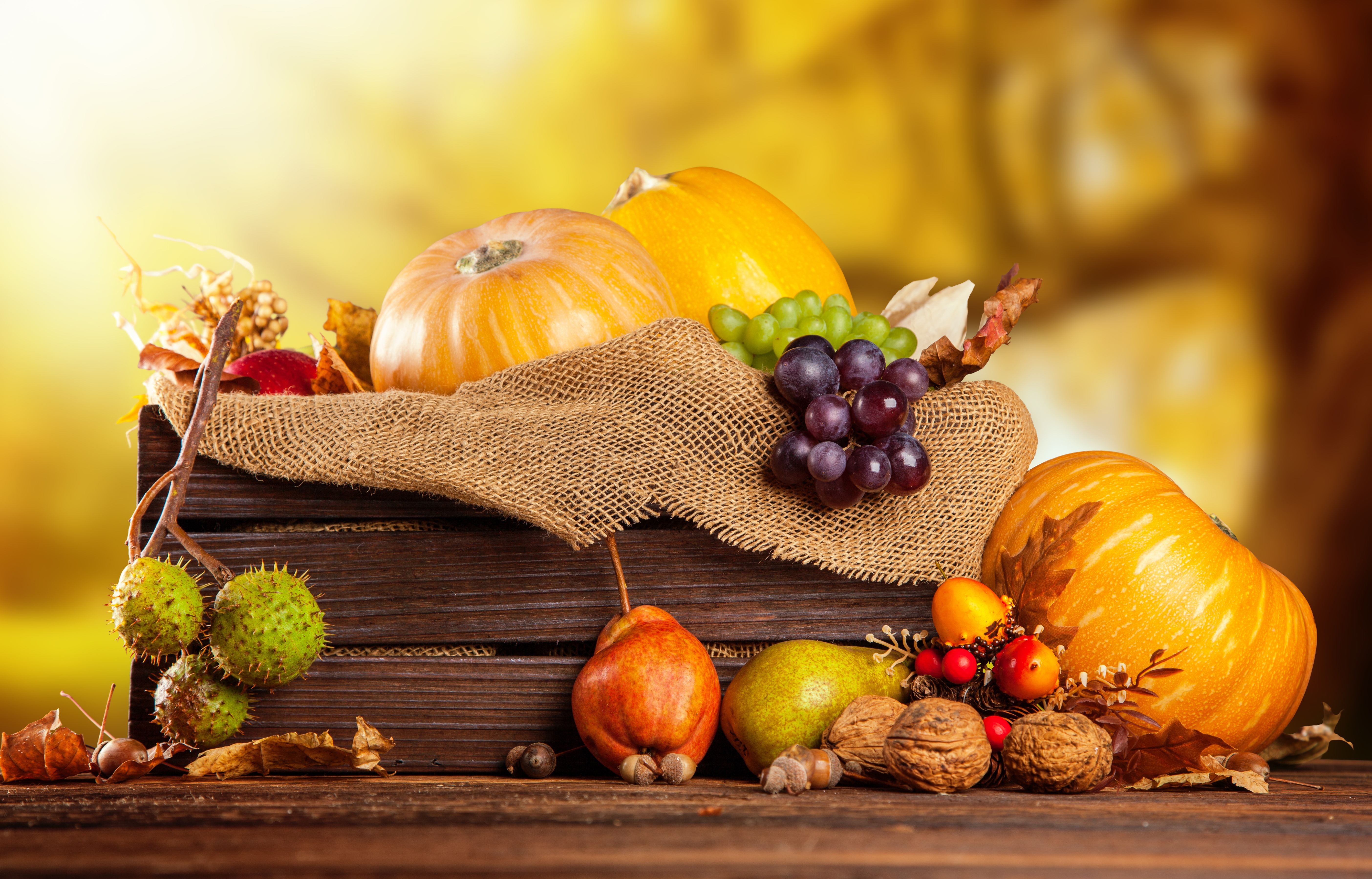 grapes, onion, freshness, orange, thanksgiving, rural Scene, harvesting, leaf, orange Color, agriculture, fruit, vegetarian Food, squash, wood - Material, HD Wallpaper