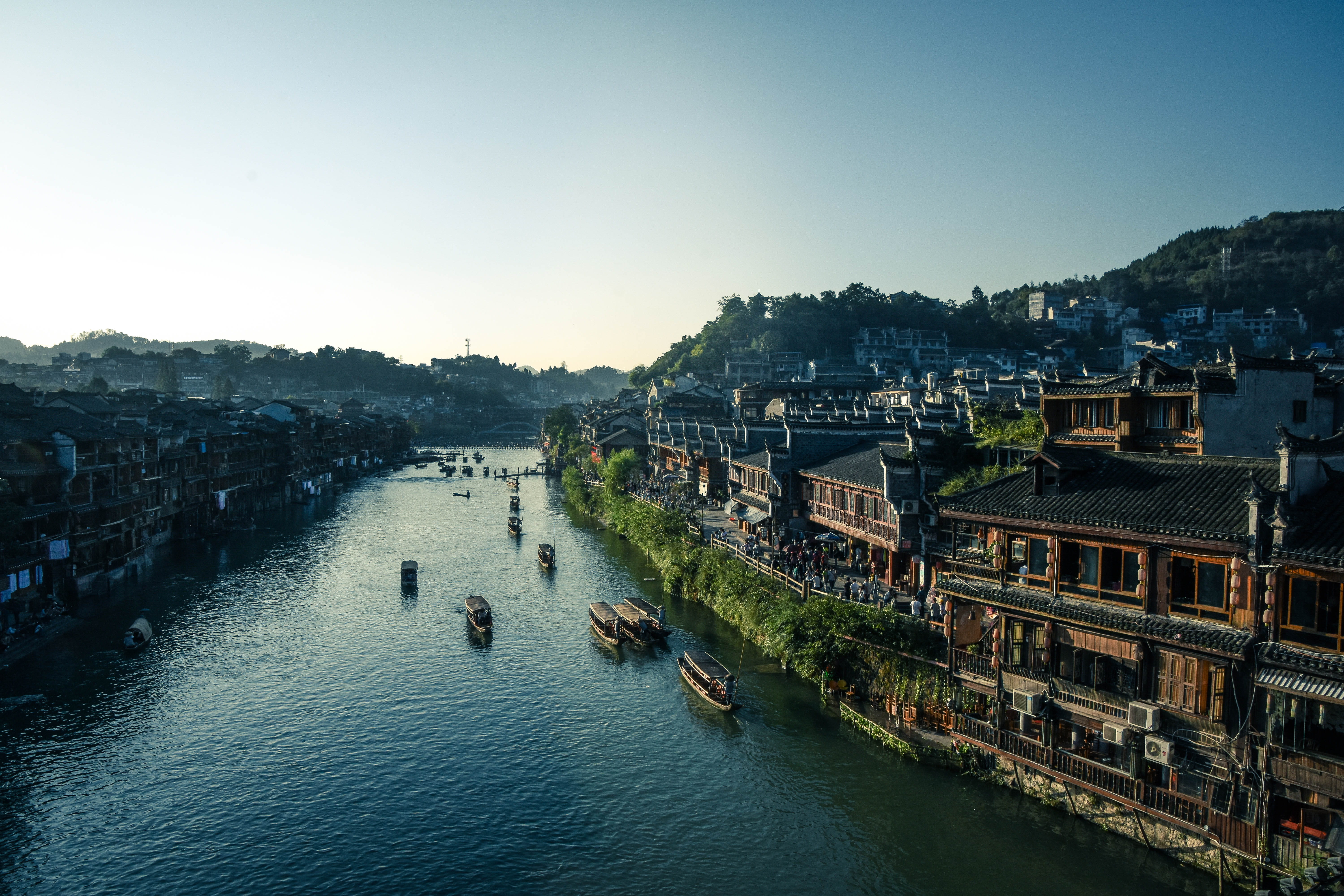 high angle view, nautical vessel, neighborhood, boat, photography, 5K, townscape, day, boats, city, building, sky, building exterior, eye, canal, aerial view, HD Wallpaper
