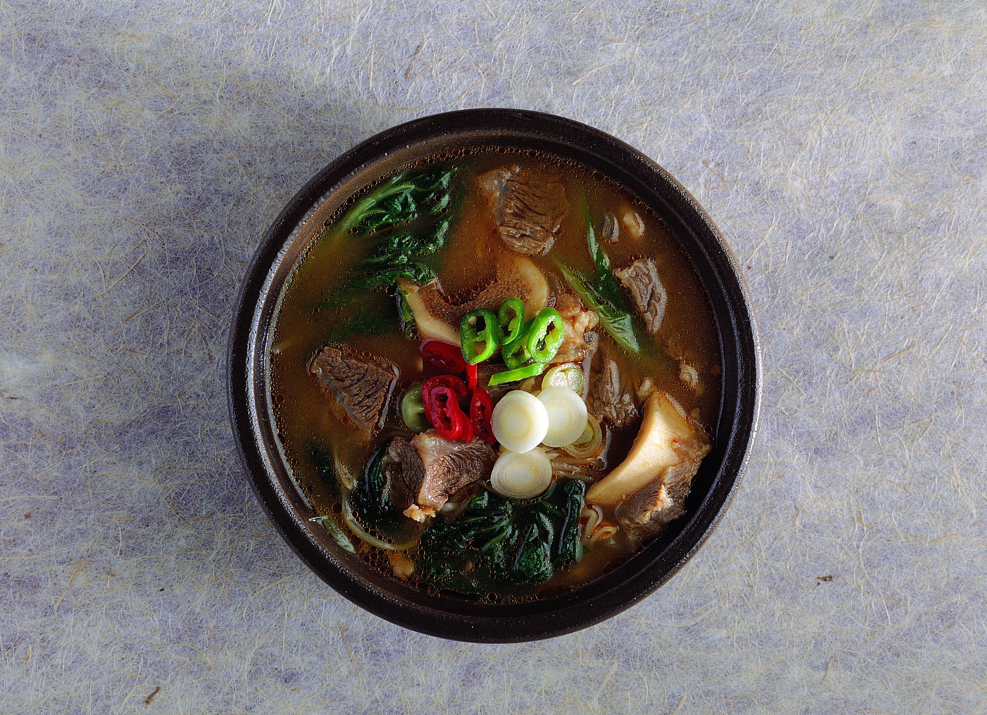 high angle view, stew, asian food, thailand, vegetable, no people, still life, beef, noodles, crockery, table, meal, directly above, heat - Temperature, HD Wallpaper