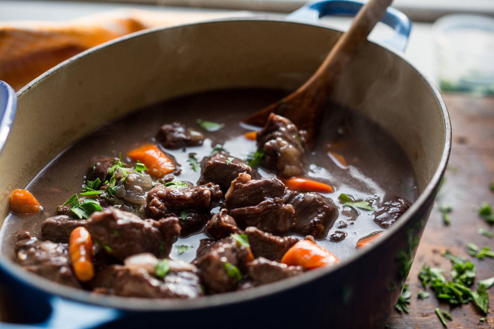 wooden spoon, cooking pan, vegetable, 1080P, root vegetable, beef, household equipment, close-up, stew, herb, red meat, dinner, food and drink, indoors, HD Wallpaper