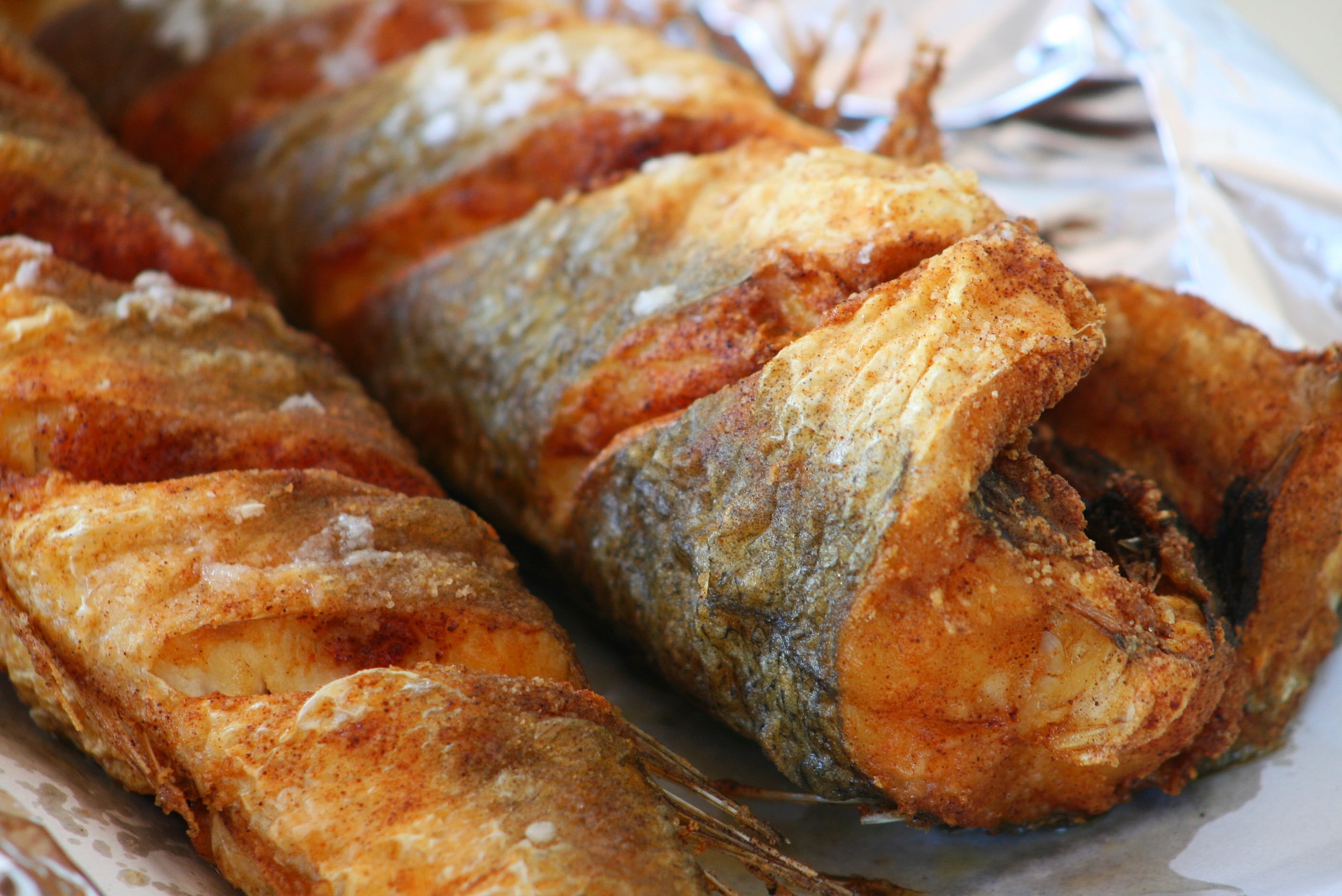 hake, indoors, close-up, deep fried, white, white surface, still life, dish, baked, food and drink, fried fish, freshness, focus on foreground, snack, unhealthy eating, HD Wallpaper