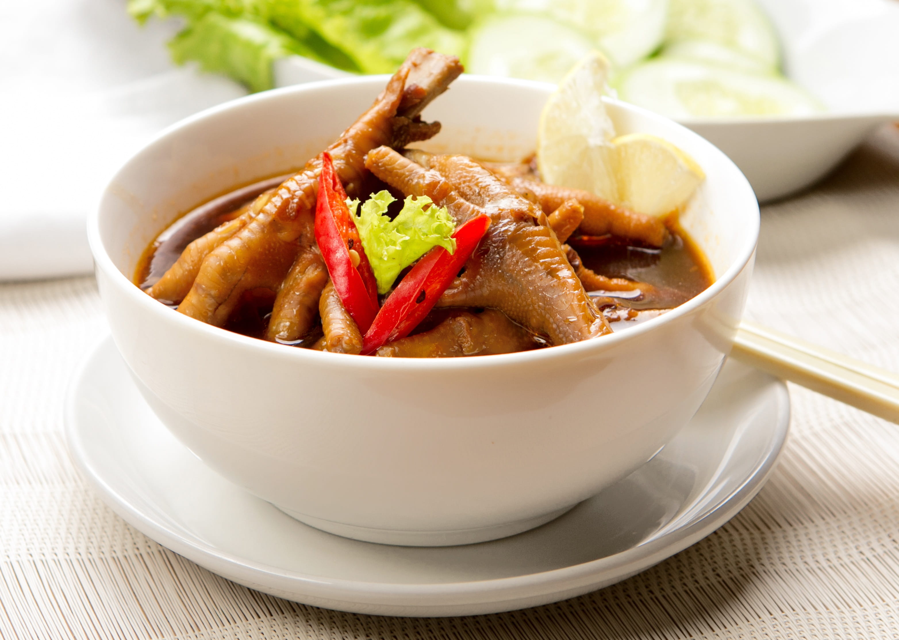 Lunch, bowl, Soup, spice, close-up, focus on foreground, served, Cafe, pepper, serving size, feet, freshness, chicken, cook, Leg, Menu, food and drink, HD Wallpaper