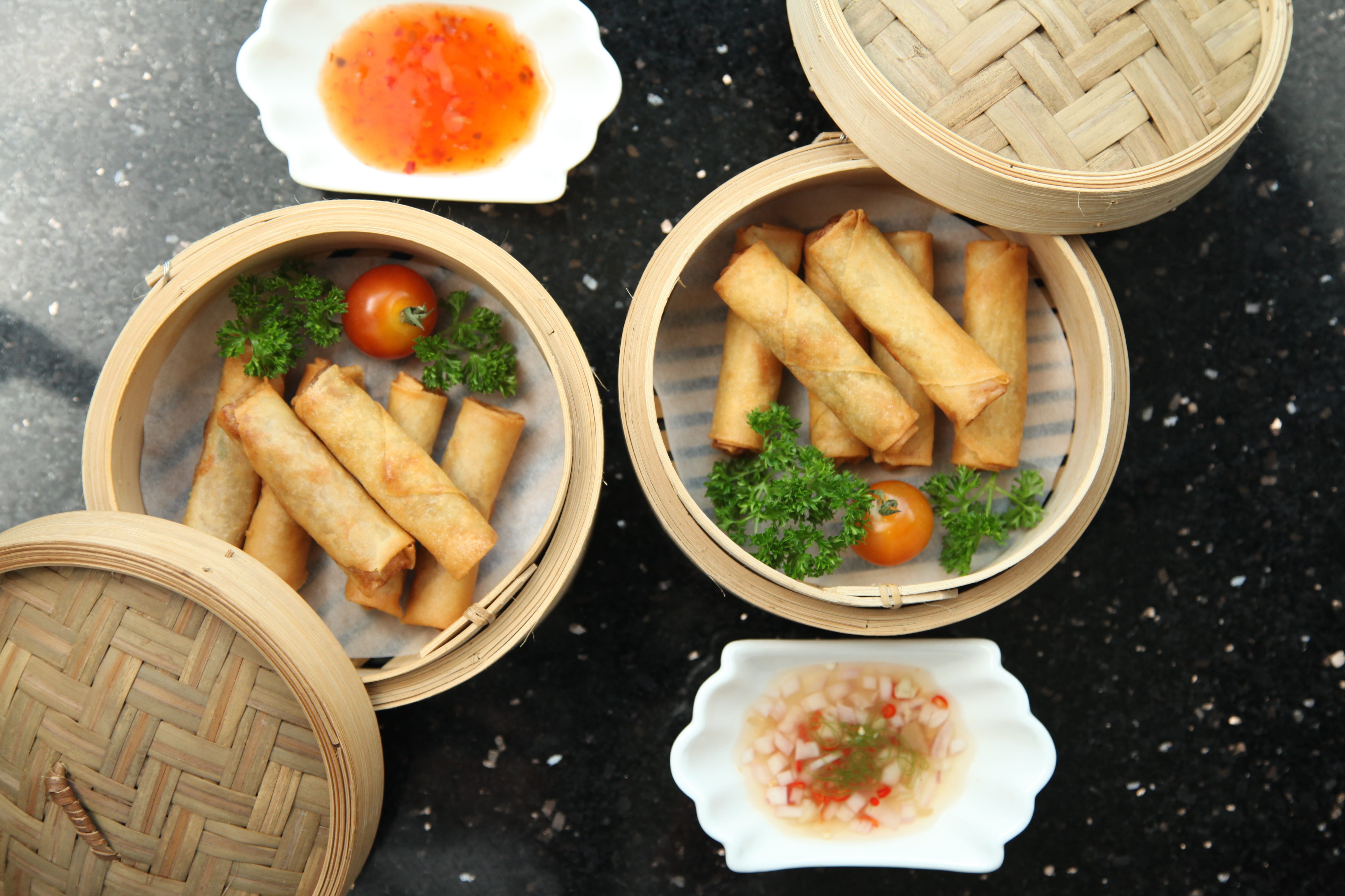 still life, food and drink, roll, freshness, bowl, crispy, no people, lunch, fast food, asian food, snack, appetizer, indoors, fried, two, round, chinese, HD Wallpaper
