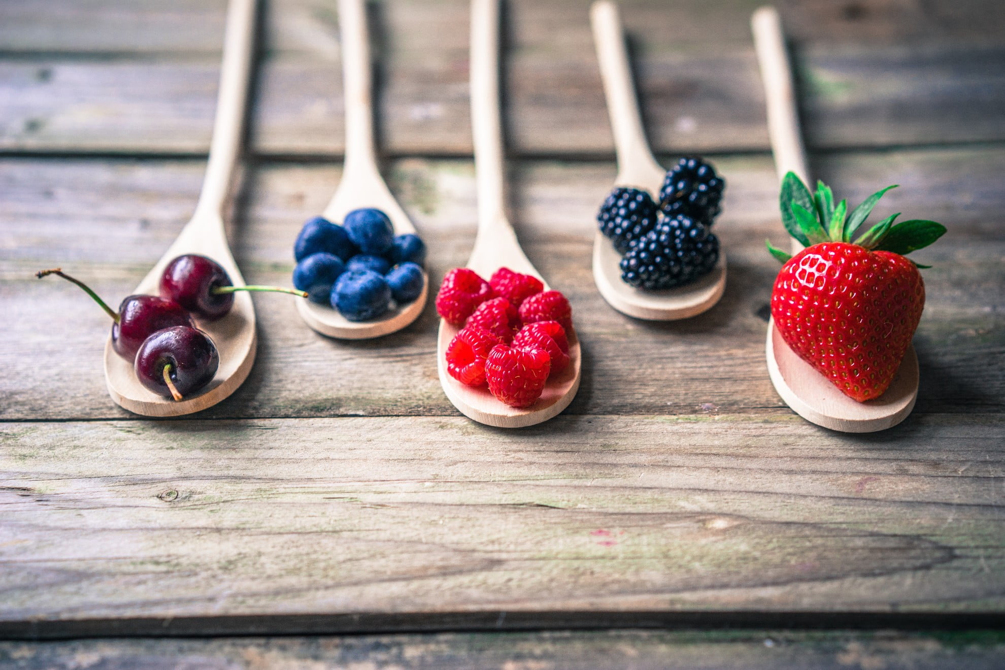 red, food and drink, table, food, 1080P, berry fruit, wood - material, ripe, temptation, strawberry, close-up, indoors, wellbeing, no people, blueberry, HD Wallpaper