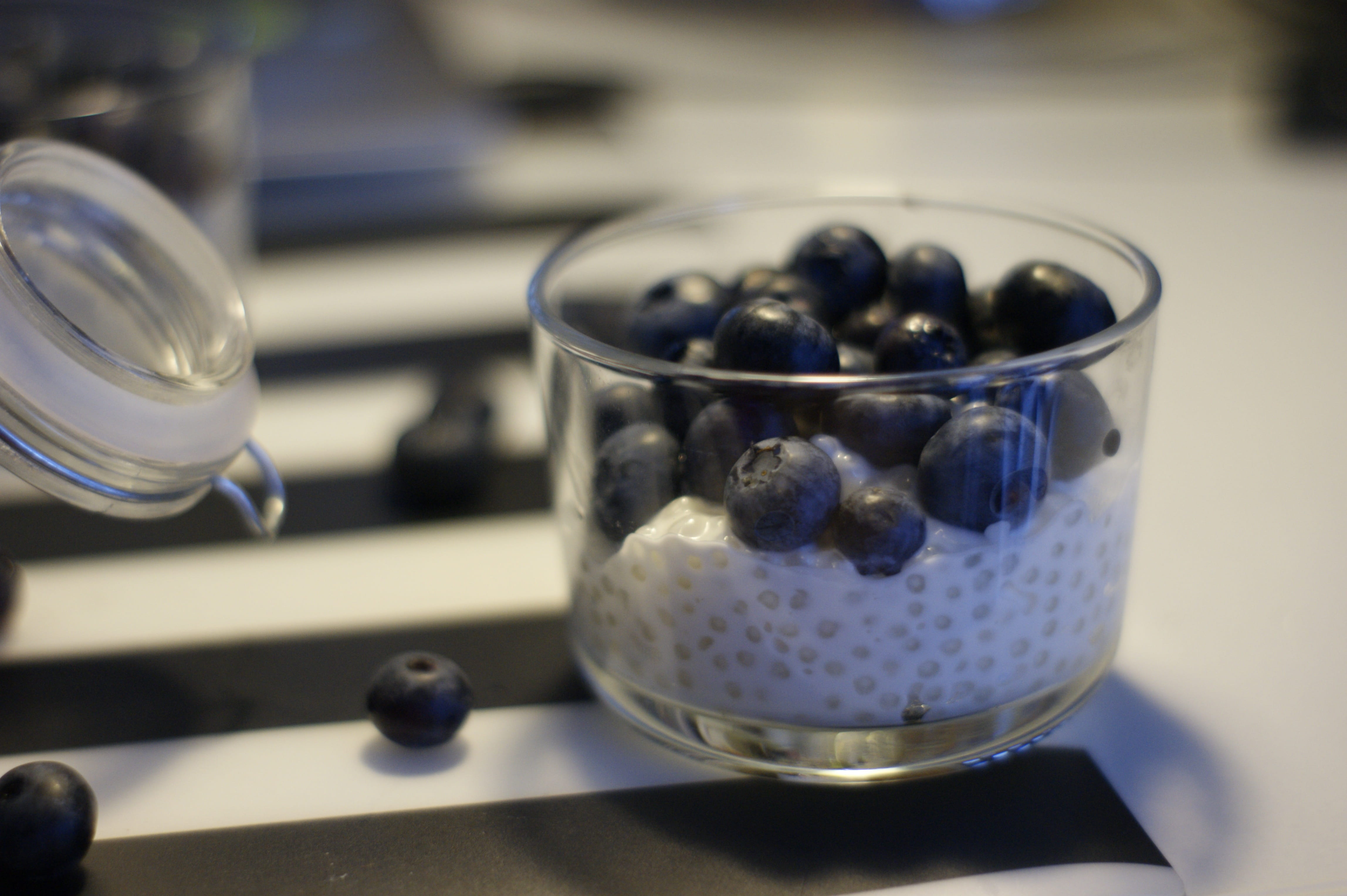 dairy product, wellbeing, bowl, indoors, healthy, food and drink, close-up, healthy foods, fresh, blackberry, dessert, glass - material, refreshment, life, HD Wallpaper