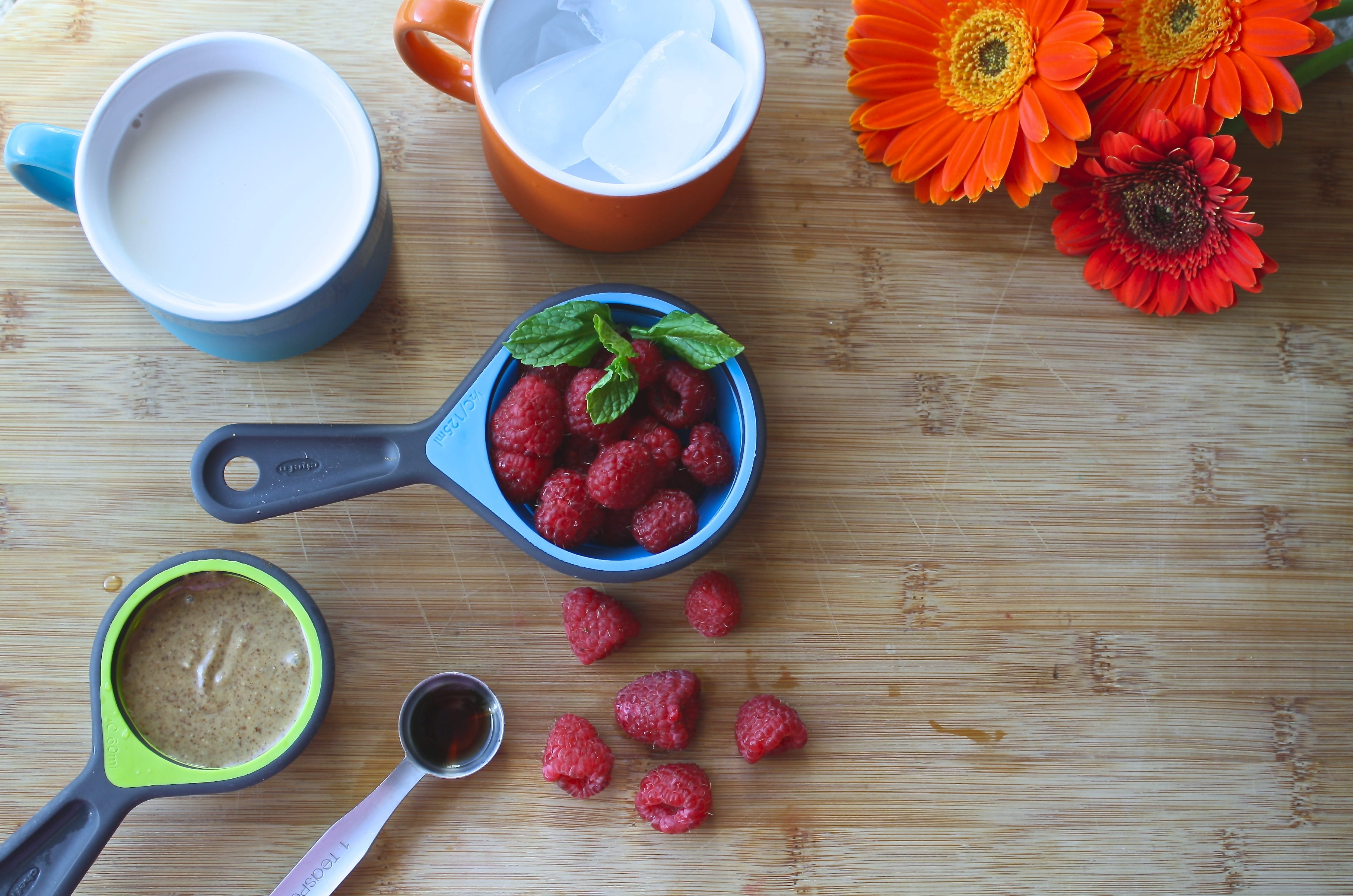 healthy eating, bowl, measuring, still life, detox, blended, flat, table, cup, raspberry, raspberries, lay, superfood, vegan, high angle view, glass, wellbeing, HD Wallpaper