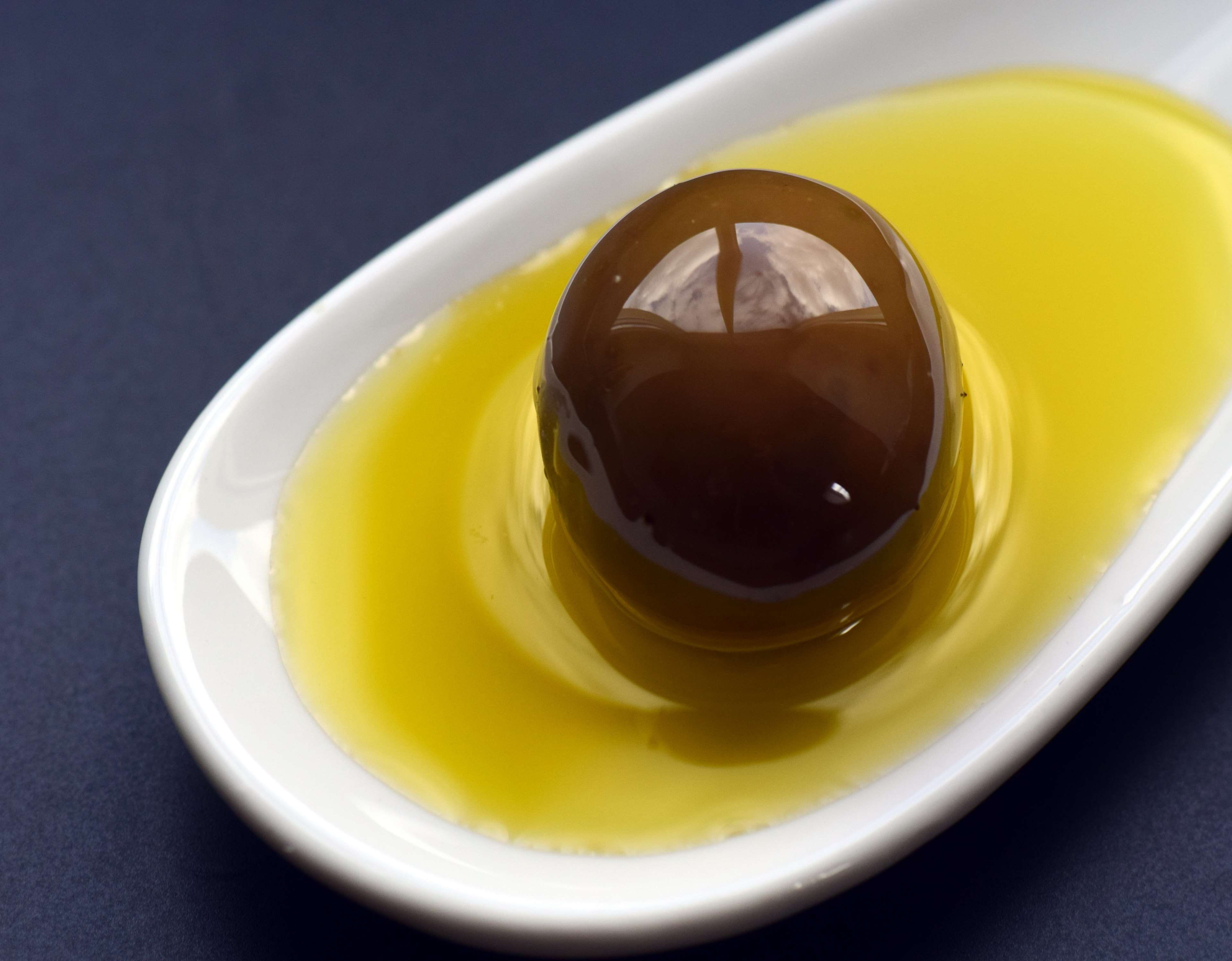 food and drink, bowl, 4K, tea cup, yellow, green olive, healthy eating, healthy, mediterranean cuisine, tasty, studio shot, eat, hot drink, nocellara, HD Wallpaper