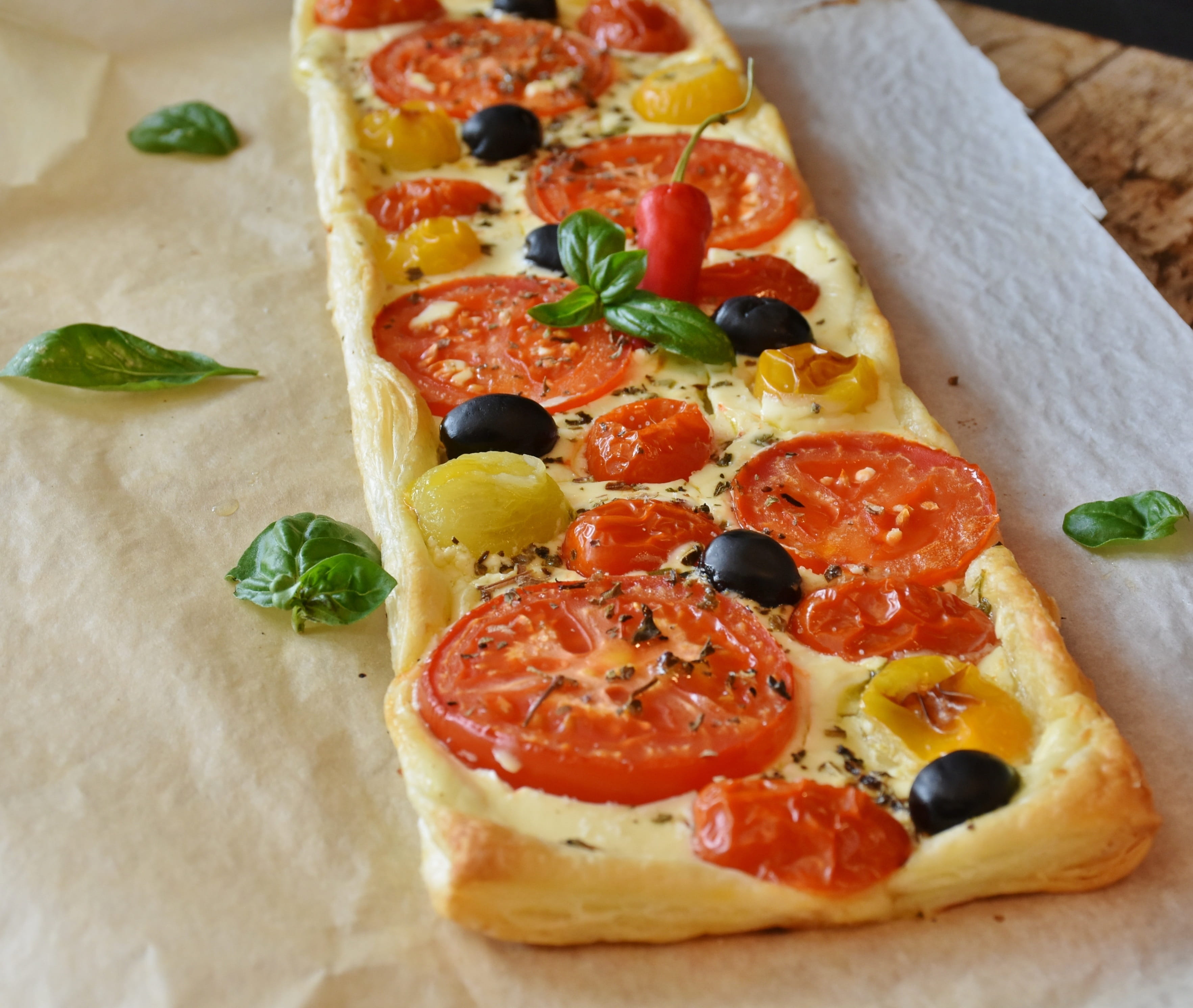 tomato, dairy product, mozzarella, dinner, olive, nutrition, tomato quiche, vegetable, high angle view, sauce, cheese, lunch, 2K, no people, food and drink, HD Wallpaper