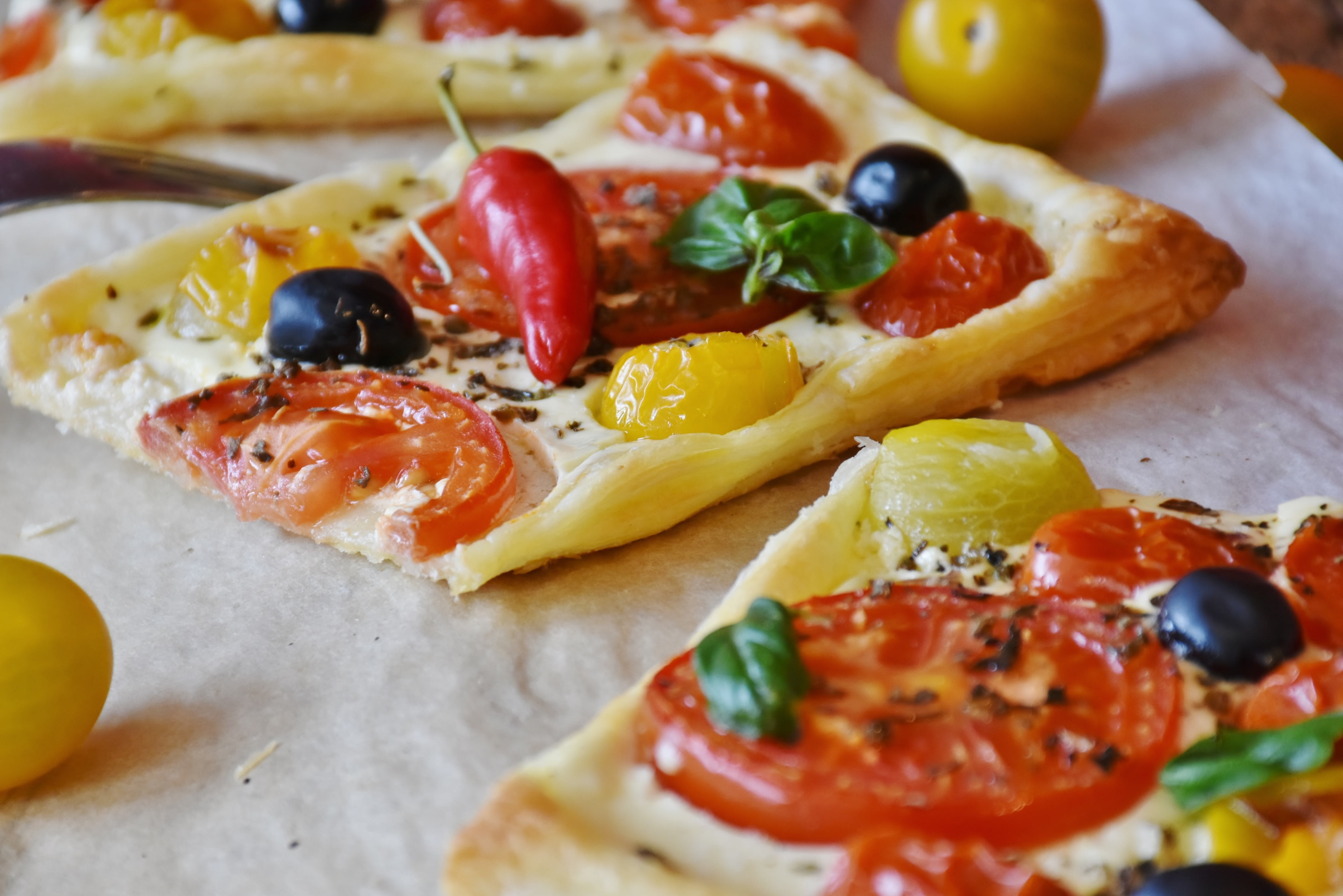tasty, tomatoes, delicious, cooking enjoyment, selective focus, nutrition, frisch, meatless, vegetable, ready-to-eat, garnish, food and drink, wellbeing, HD Wallpaper