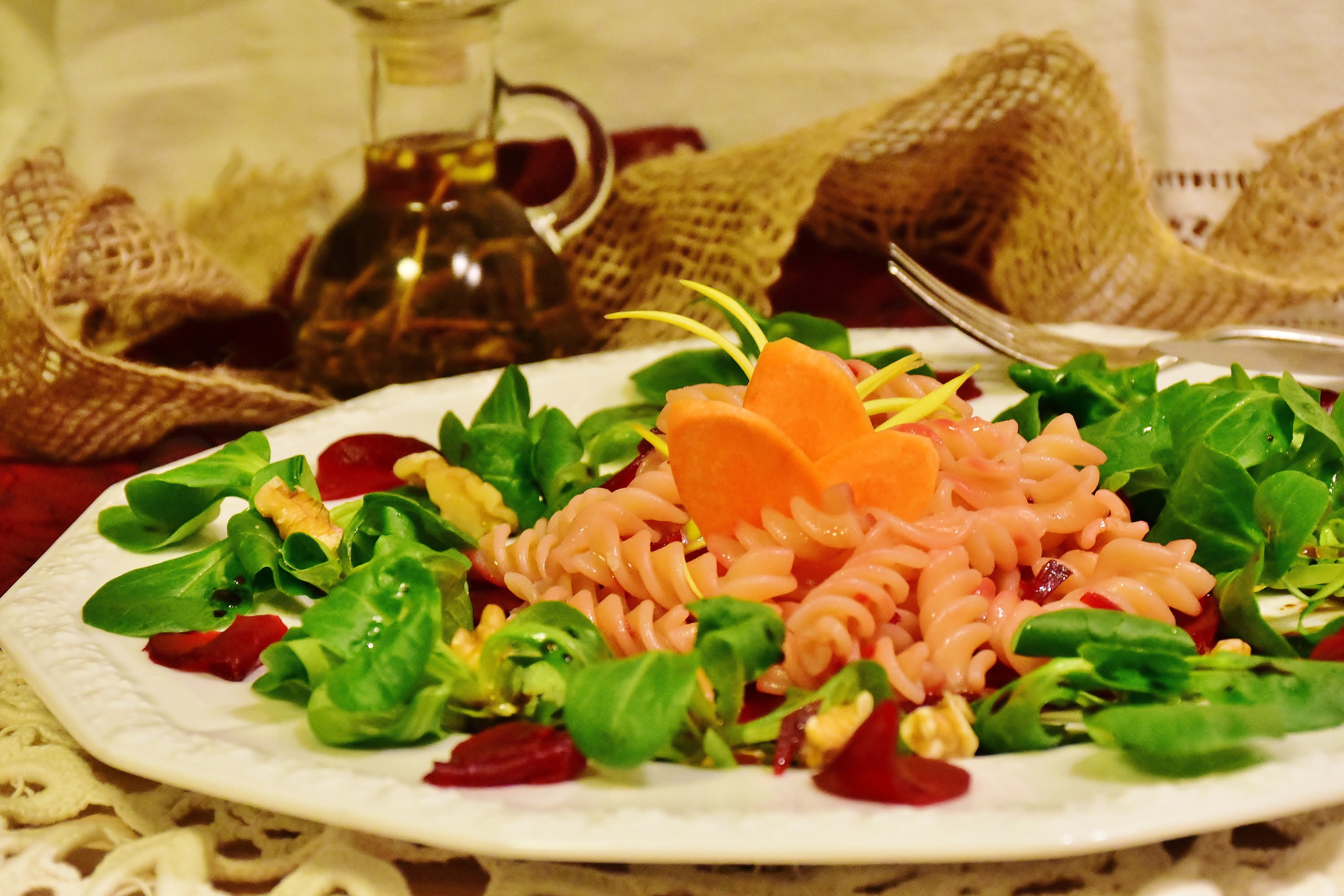 nutrition, noodles, selective focus, pasta, salad, dine, drink, cook, oil, green salad, bacon, indoors, refreshment, close, ready-to-eat, serving size, HD Wallpaper