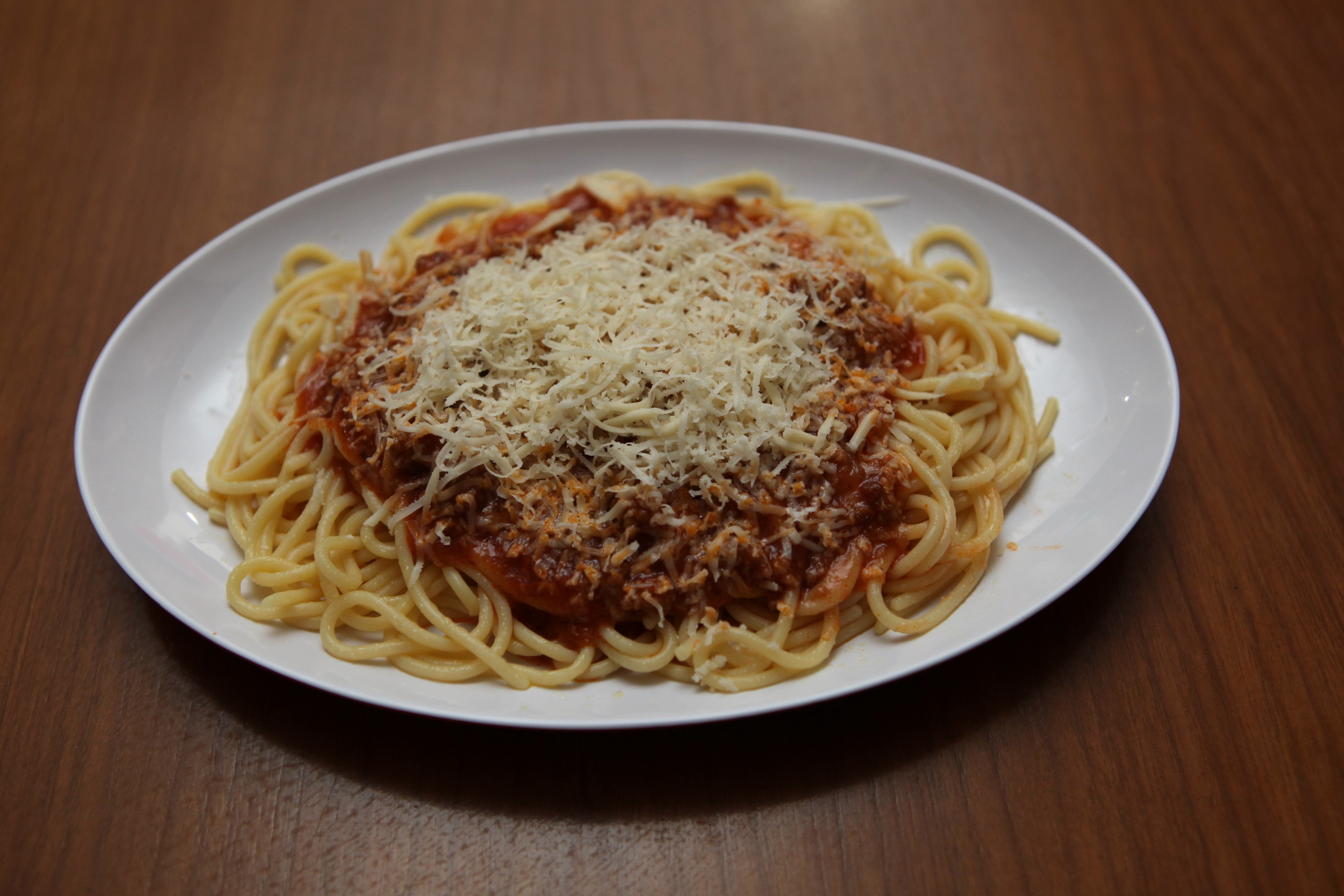ready-to-eat, italian, dinner, tomato sauce, table, cuisine, condiment, garnish, temptation, italian food, plate, wellbeing, meal, indoors, close-up, food and drink, HD Wallpaper