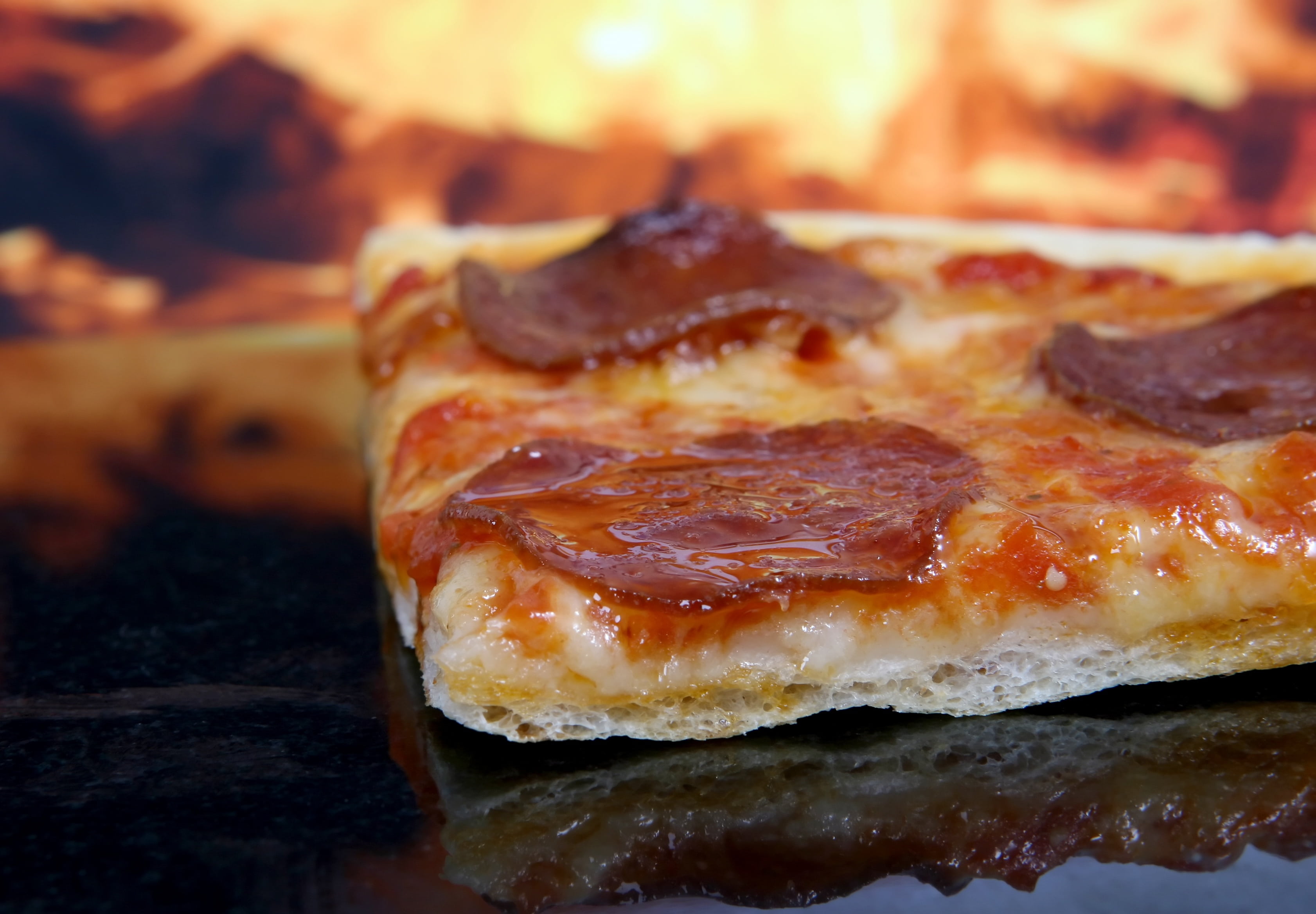 pepperoni, food and drink, indoors, tomato, 2K, restaurant, health, close-up, breakfast, selective focus, savory pie, french food, fresh, loss, barbecue, HD Wallpaper