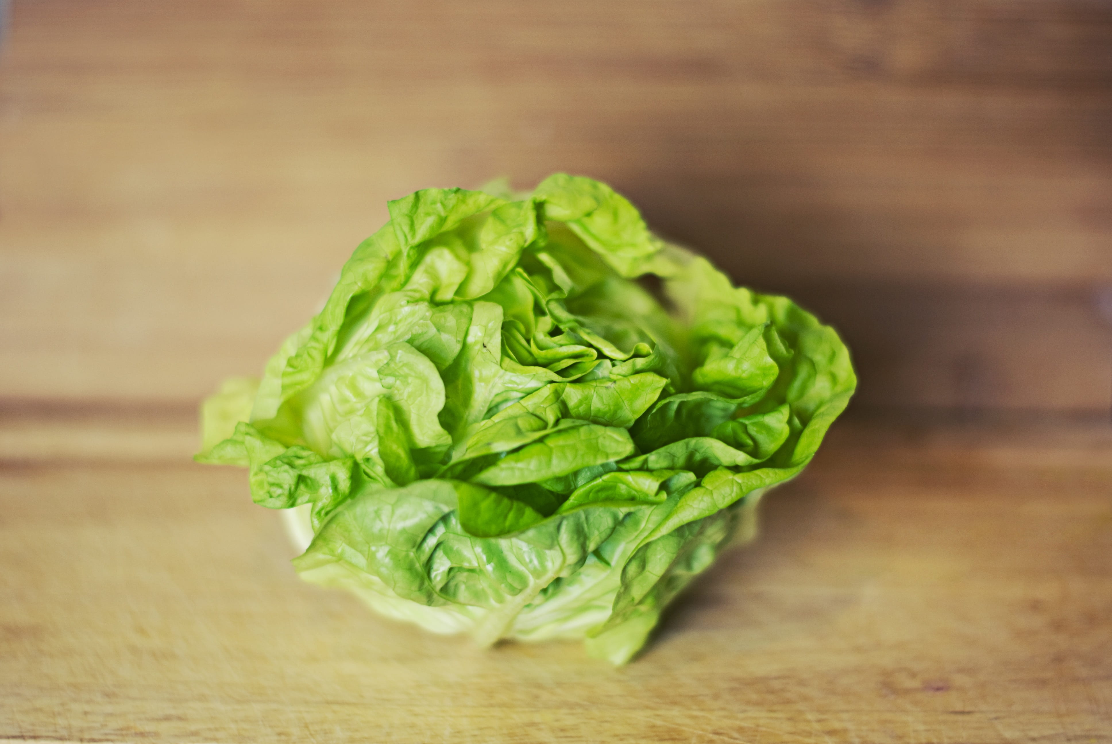 wooden, green, organic, dieting, healthy lifestyle, antioxidant, single object, fresh, vegetarian food, surface, wood, diet, indoors, brown, vegetable, HD Wallpaper