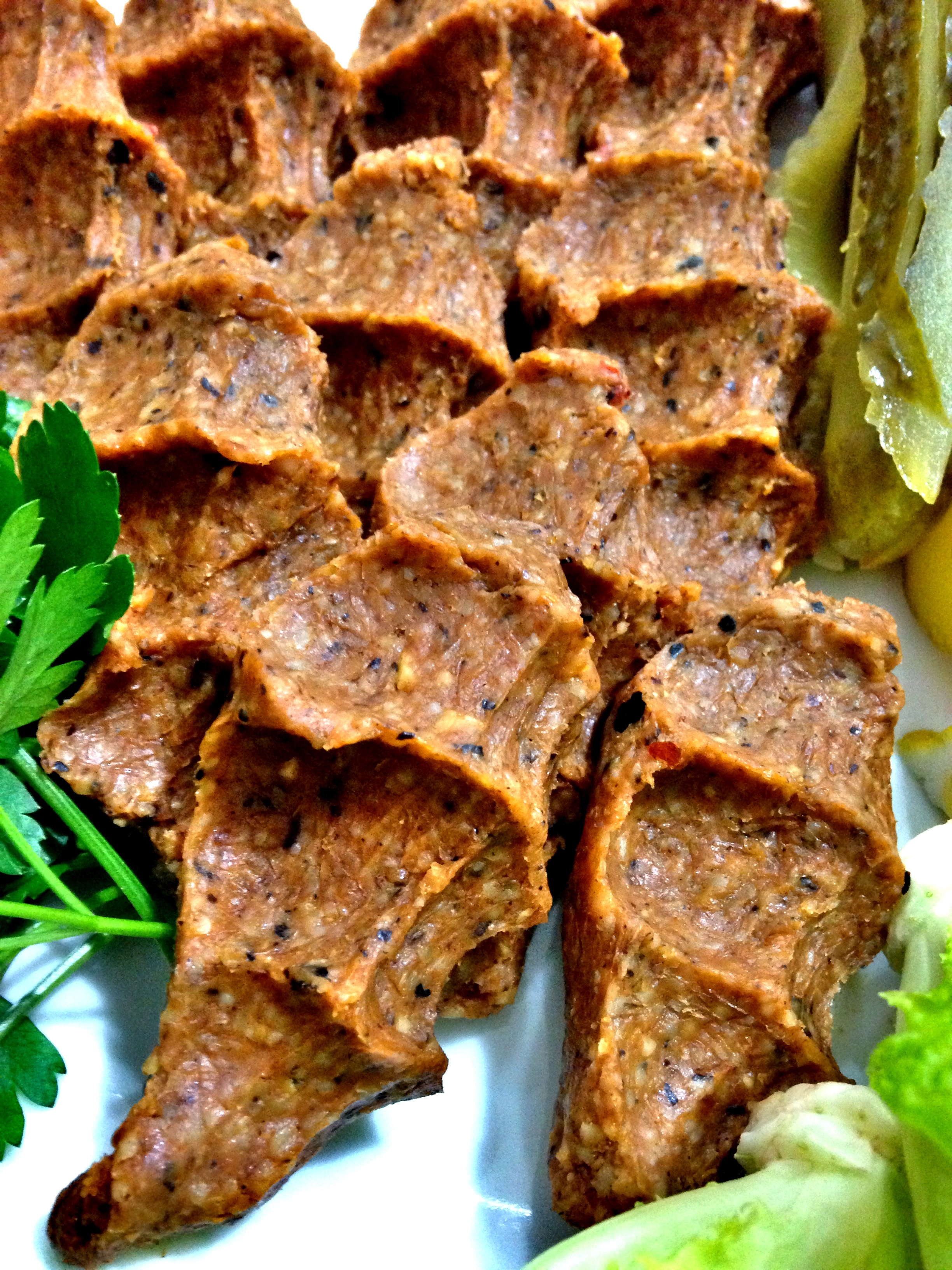 meatballs, meat, food and drink, indoors, çiköfte, tray, snack, close-up, plate, freshness, healthy eating, wellbeing, vegetable, ready-to-eat, fried, no people, Phone HD Wallpaper