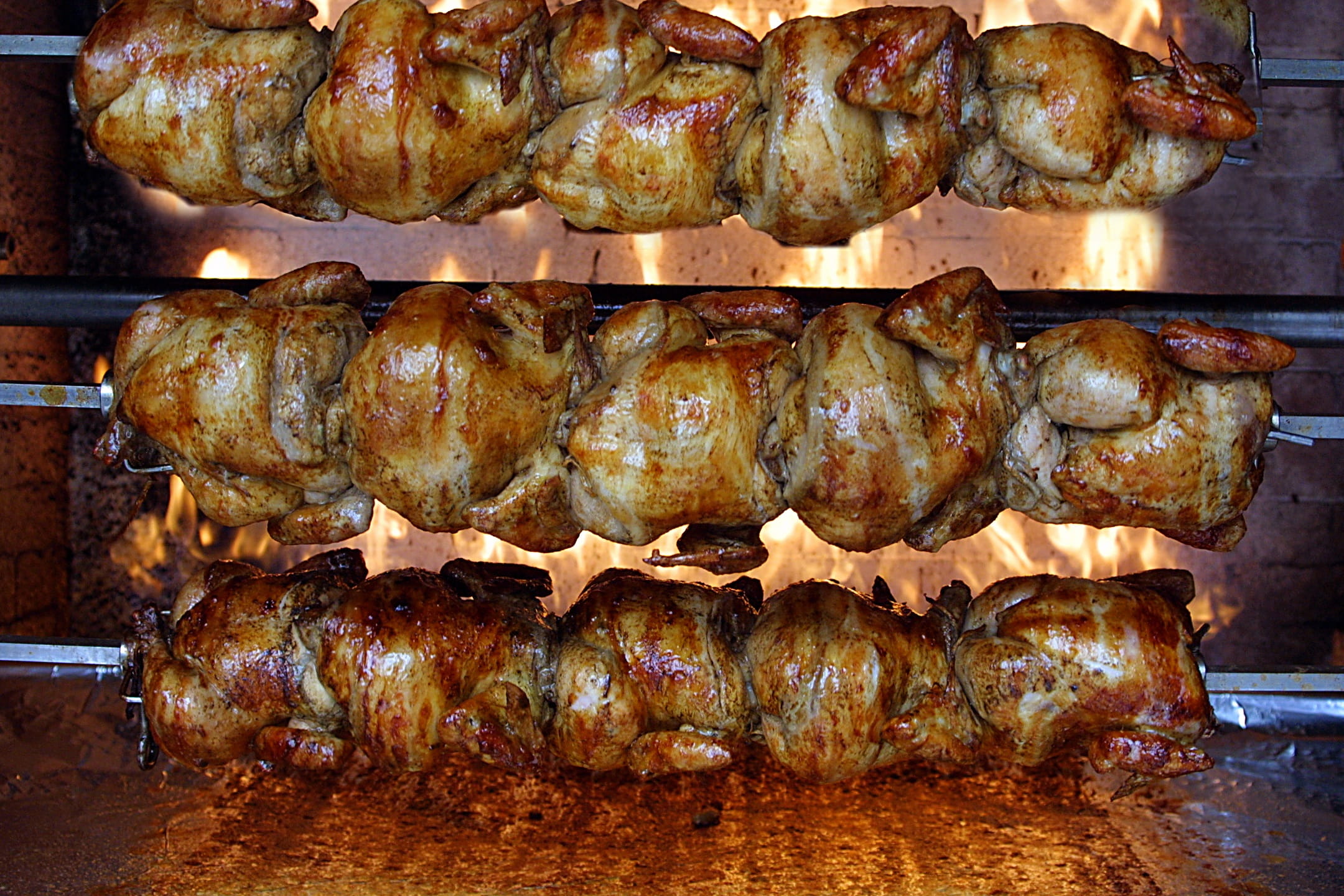 spit, white meat, food, cooked, grilled, chicken, business, barbecue, healthy eating, Meal, freshness, side by side, meat, Rotisserie, poultry, food and drink, HD Wallpaper