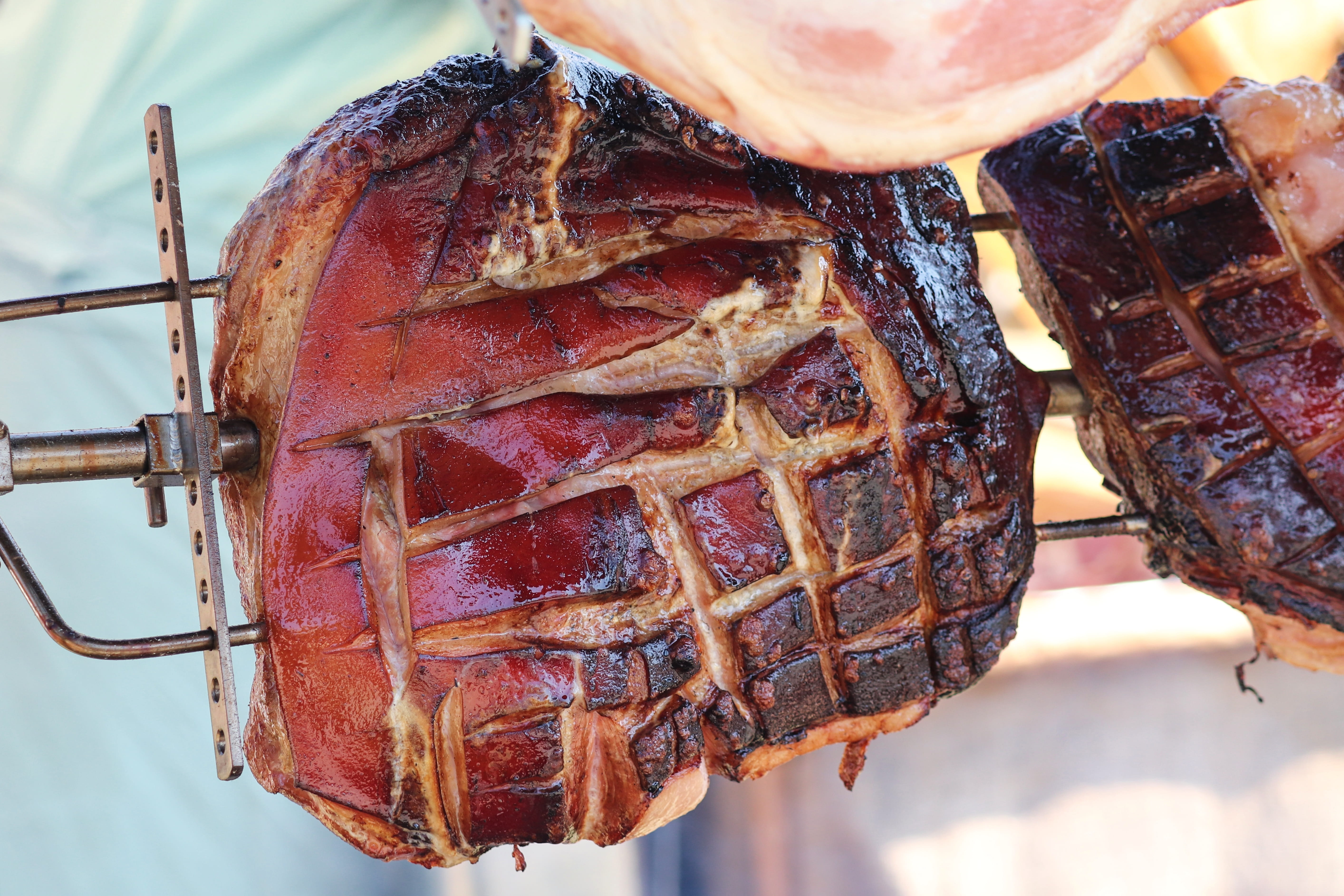freshness, indulgence, benefit from, roast ham, roast pork, outdoors, snack, healthy eating, piece of meat, fry, high angle view, spit, rind, day, pig roast, HD Wallpaper