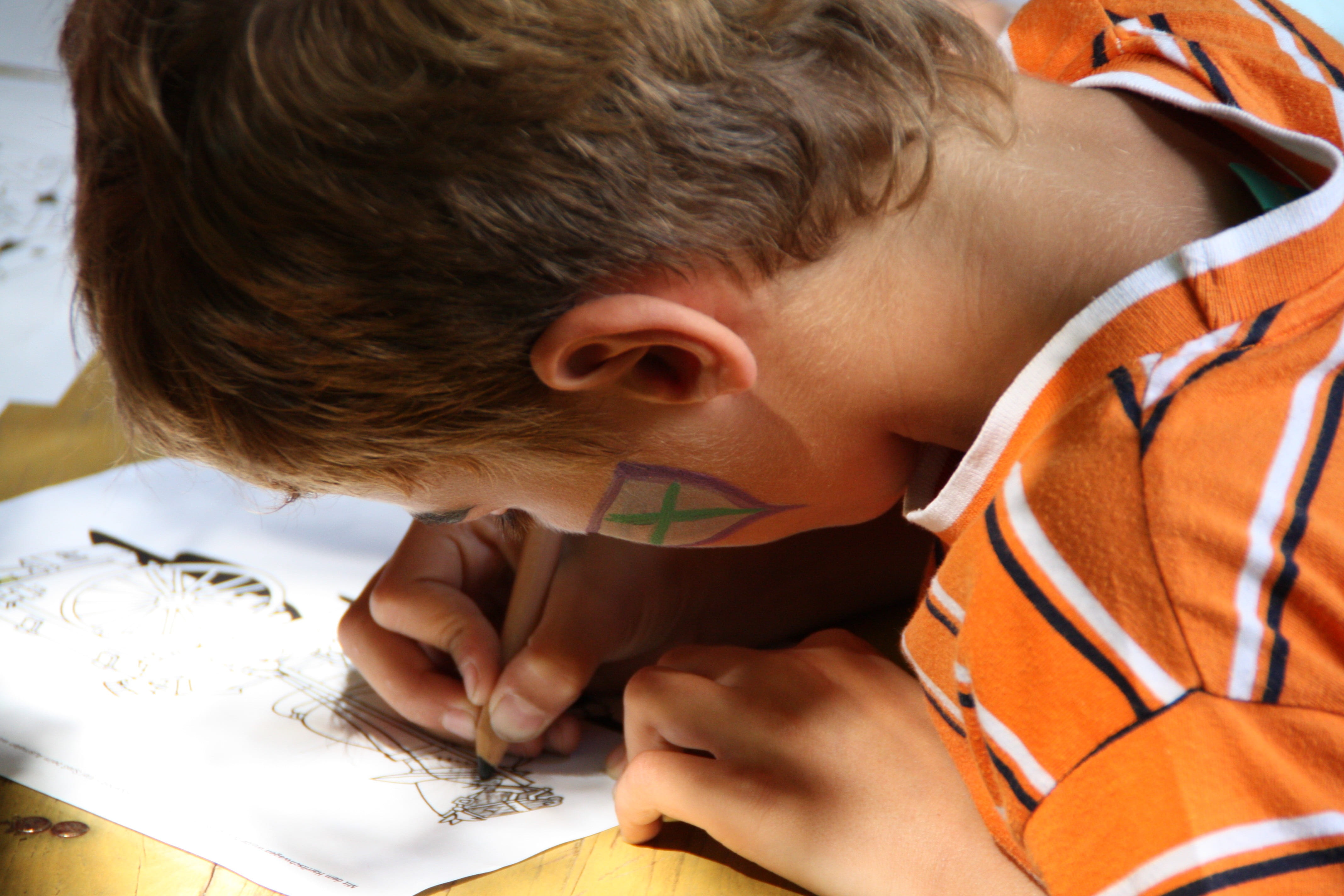 one person, child, focused, indoors, human body part, headshot, sketching, paint, paper, white, student, teenager, draw, offspring, holding, school supplies, HD Wallpaper
