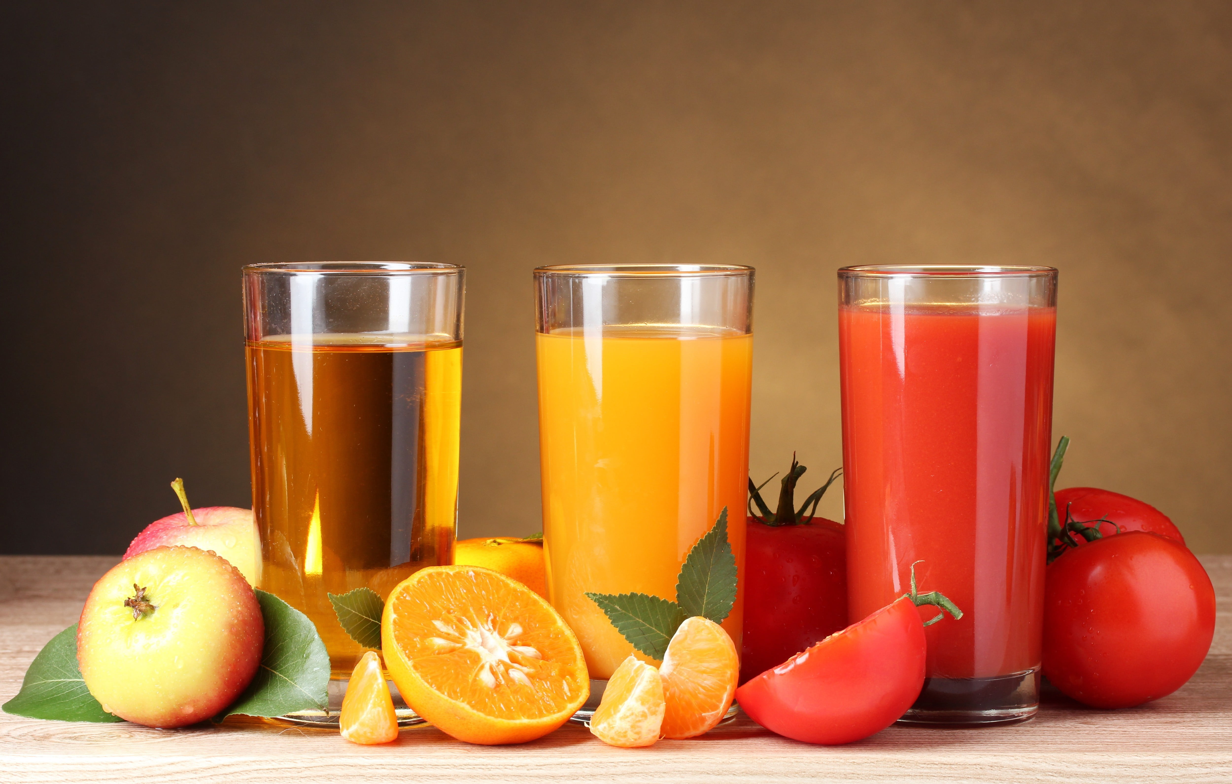 4K, drinking Glass, healthy Eating, cocktail, yellow, household equipment, food, table, clear, juices, vegetables, close-up, slice, red, refreshment, indoors, HD Wallpaper