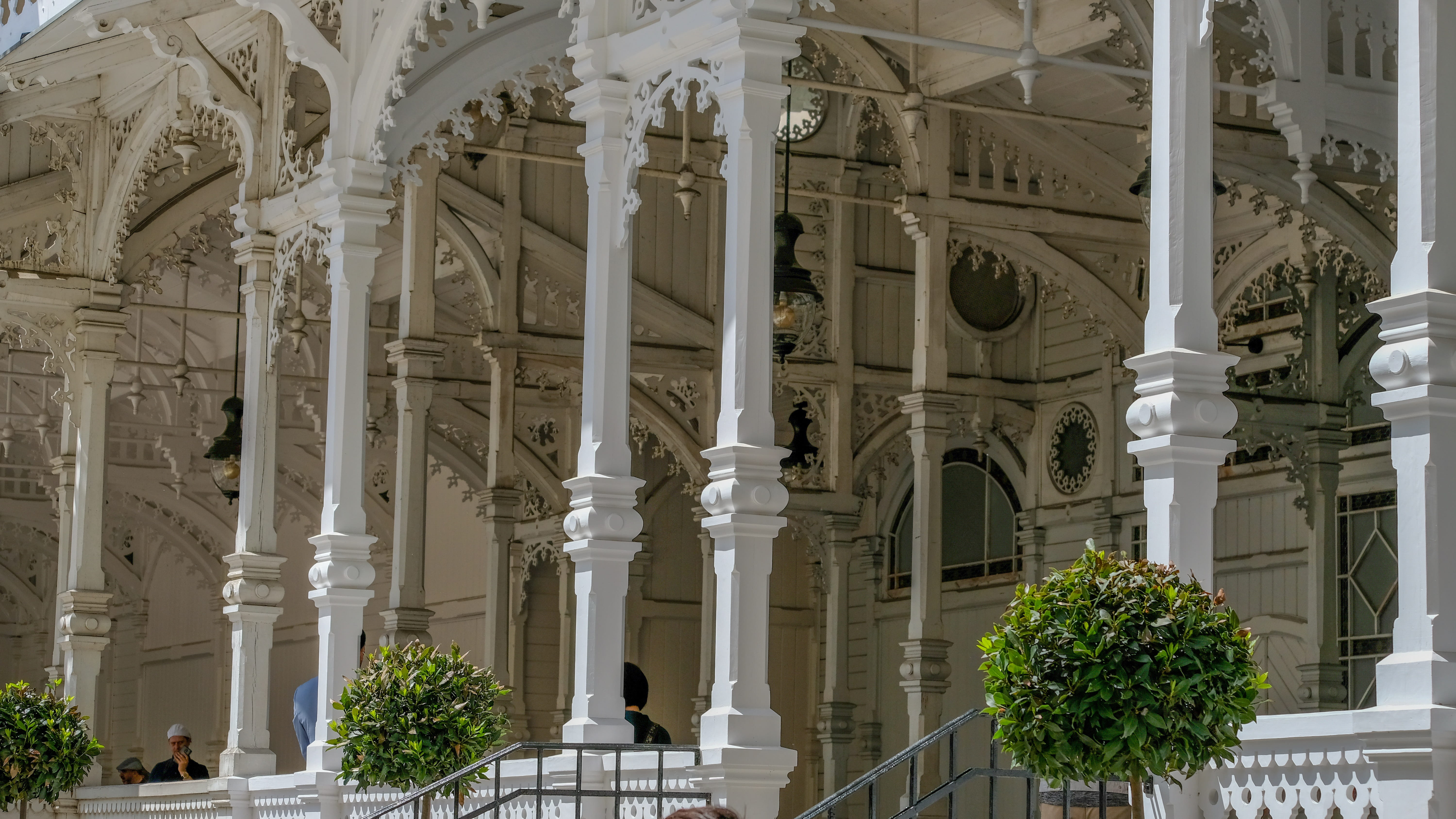building exterior, architectural feature, spirituality, history, travel, architecture, religion, spa, old town, no people, arcade, belief, ceiling, travel destinations, HD Wallpaper