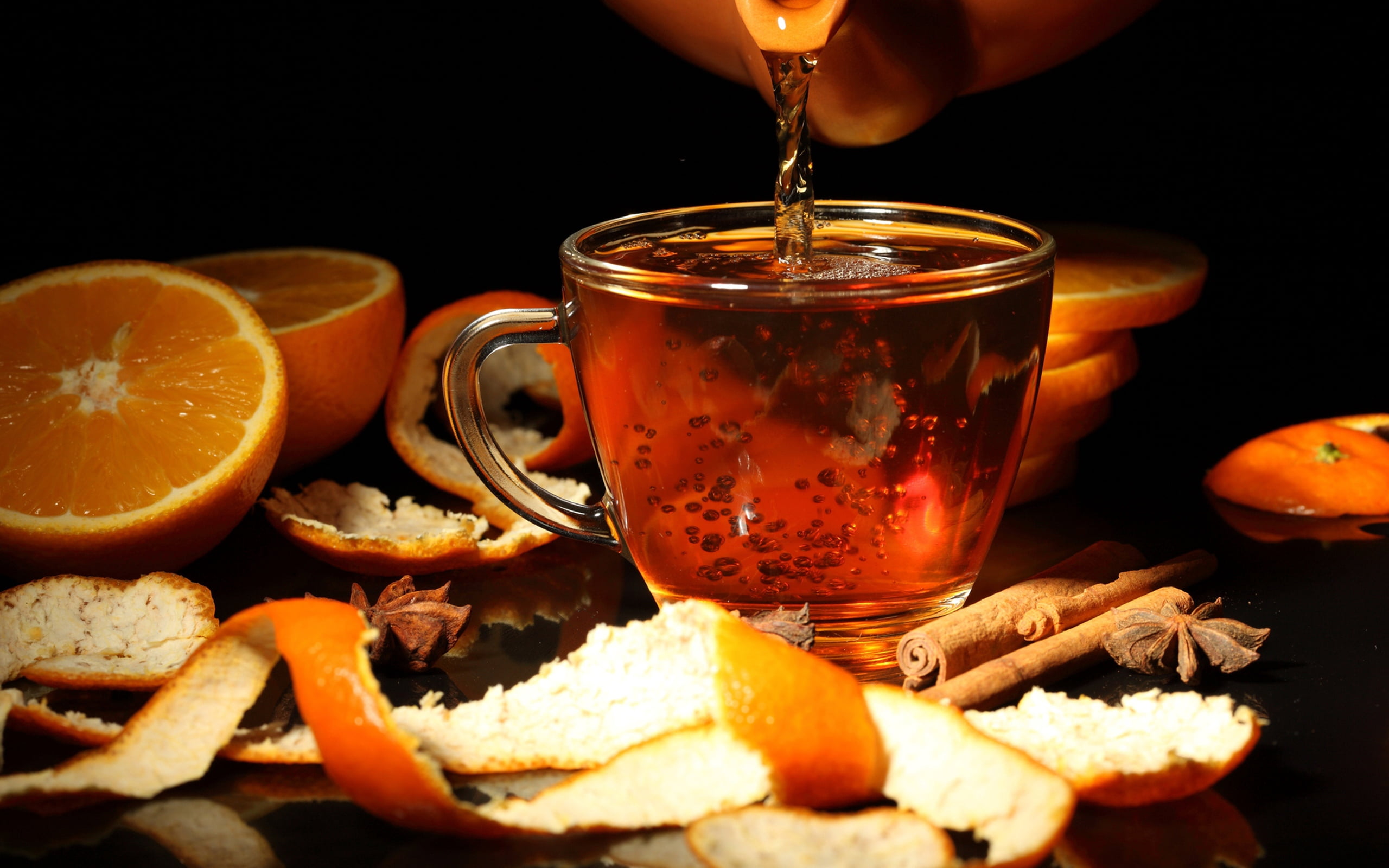 cup, human hand, peel, gourmet, orange - Fruit, backgrounds, table, black background, fruit, citrus Fruit, glass, food, slice, heat - Temperature, wellbeing, HD Wallpaper