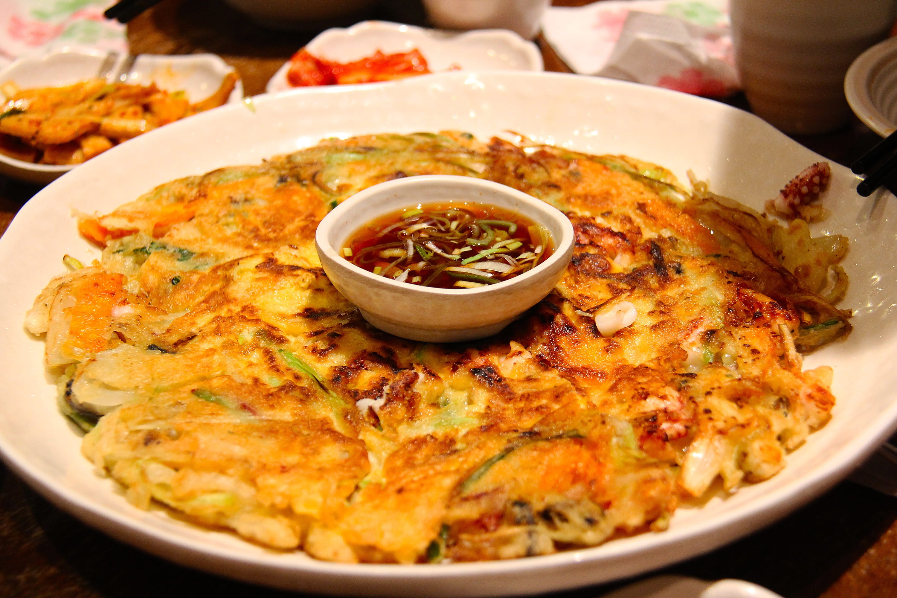 wellbeing, crockery, bowl, seafood, serving size, korean, food, high angle view, chicken, rice - food staple, ready-to-eat, sauce, christchurch, freshness, HD Wallpaper
