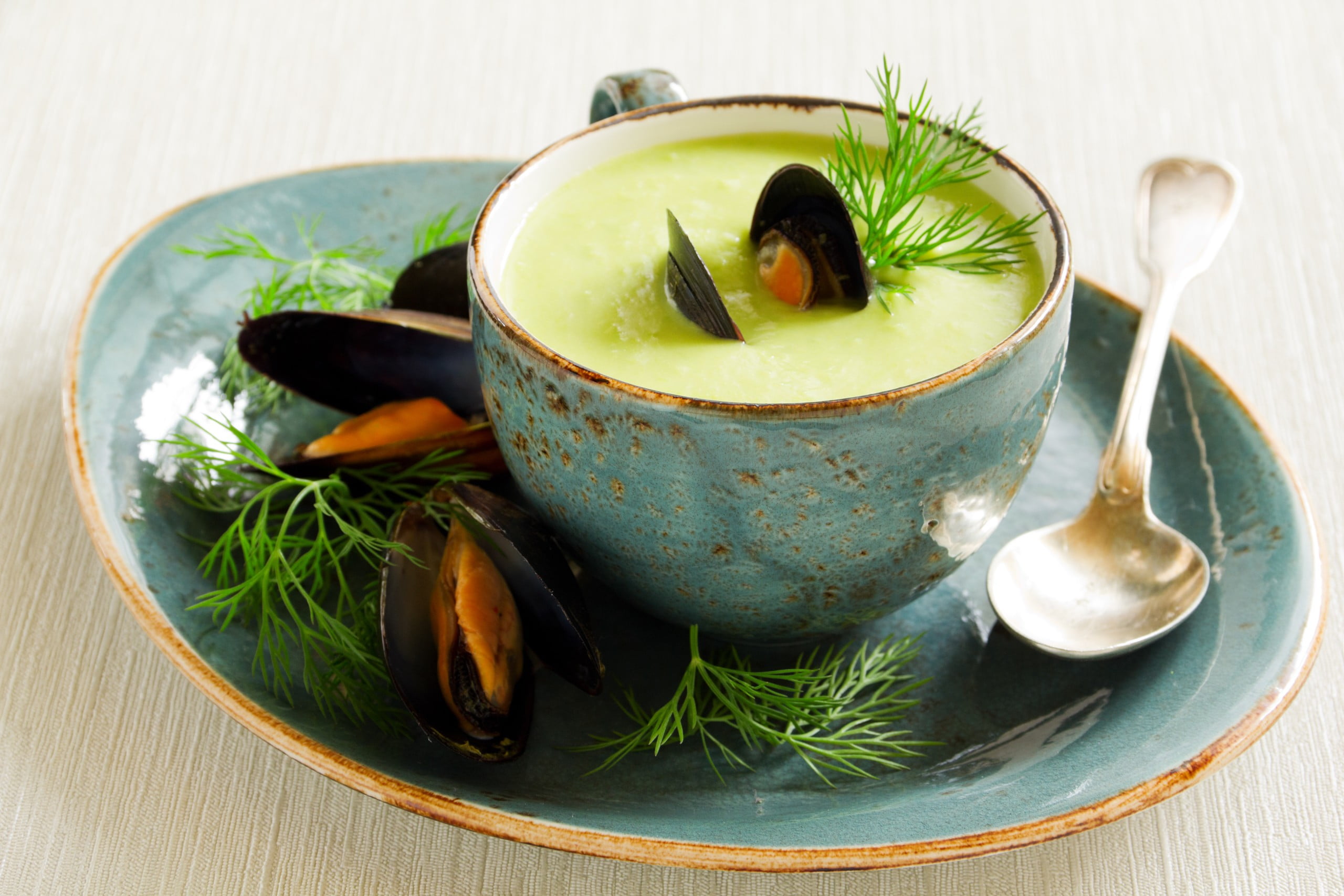 freshness, leaf, crockery, indoors, 2K, close-up, spoon, soup, healthy eating, plate, garnish, kitchen utensil, food, eating utensil, no people, still life, HD Wallpaper