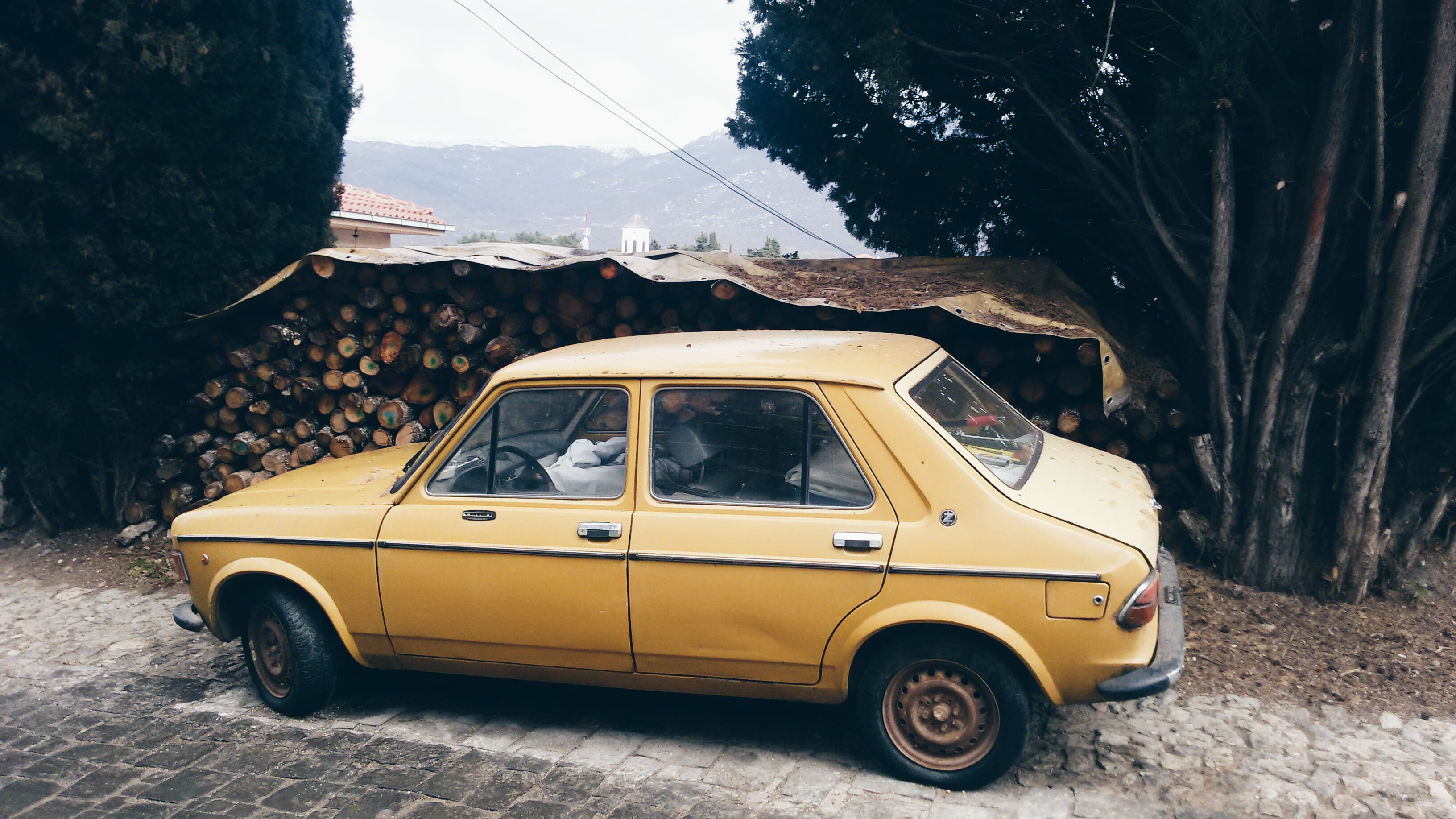 transportation, street, tree trunk, tree, car, taxi, 2K, vintage, yellow taxi, yellow, land vehicle, ohrid, road, day, plant, nature, mode of transportation, HD Wallpaper