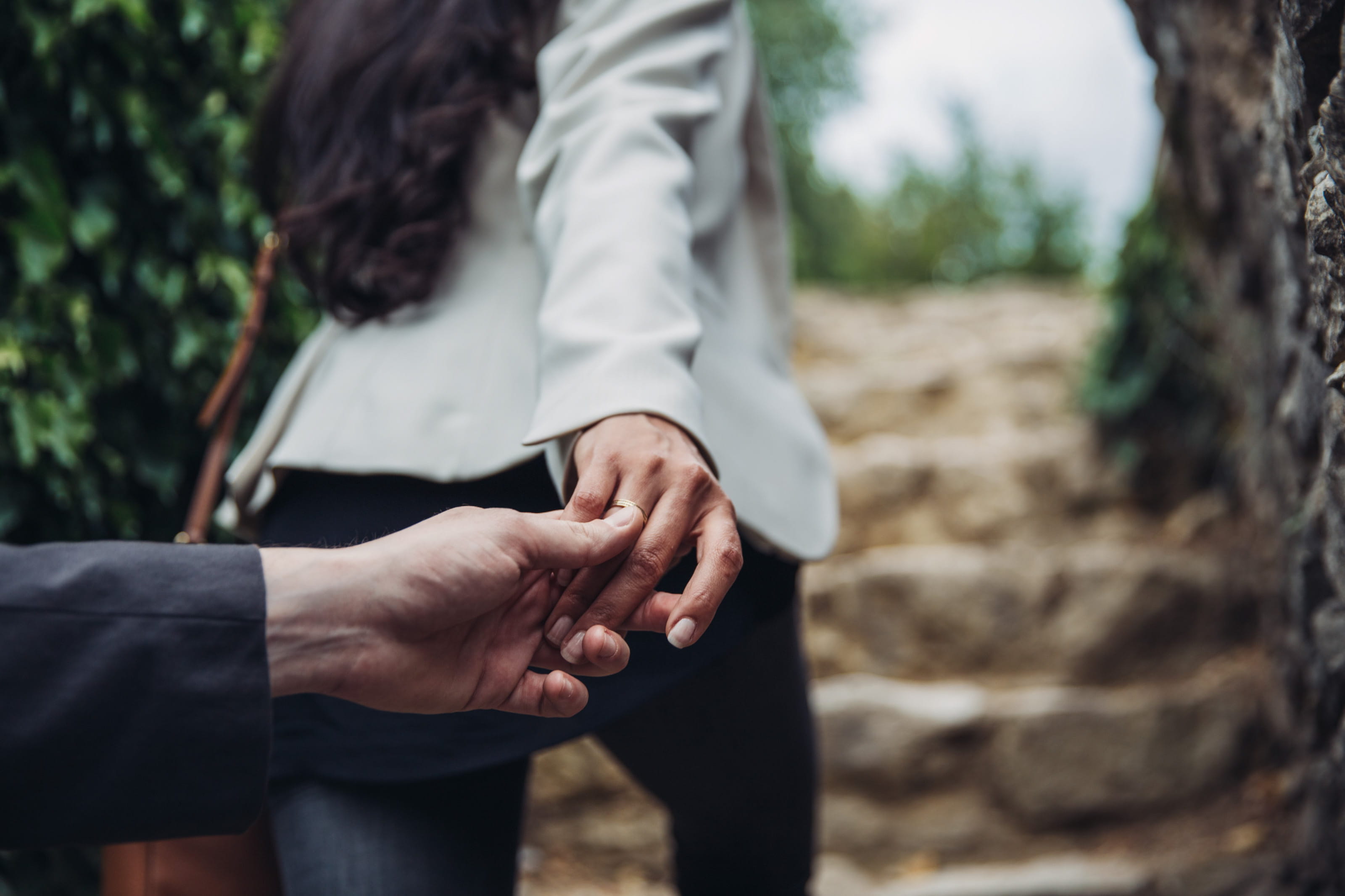 Trousers, tree, Walking, caucasian, human hand, s, relationship, affectionate, friends, midsection, Portrait, hand, affection, couple, enjoying, View, heterosexual couple, HD Wallpaper
